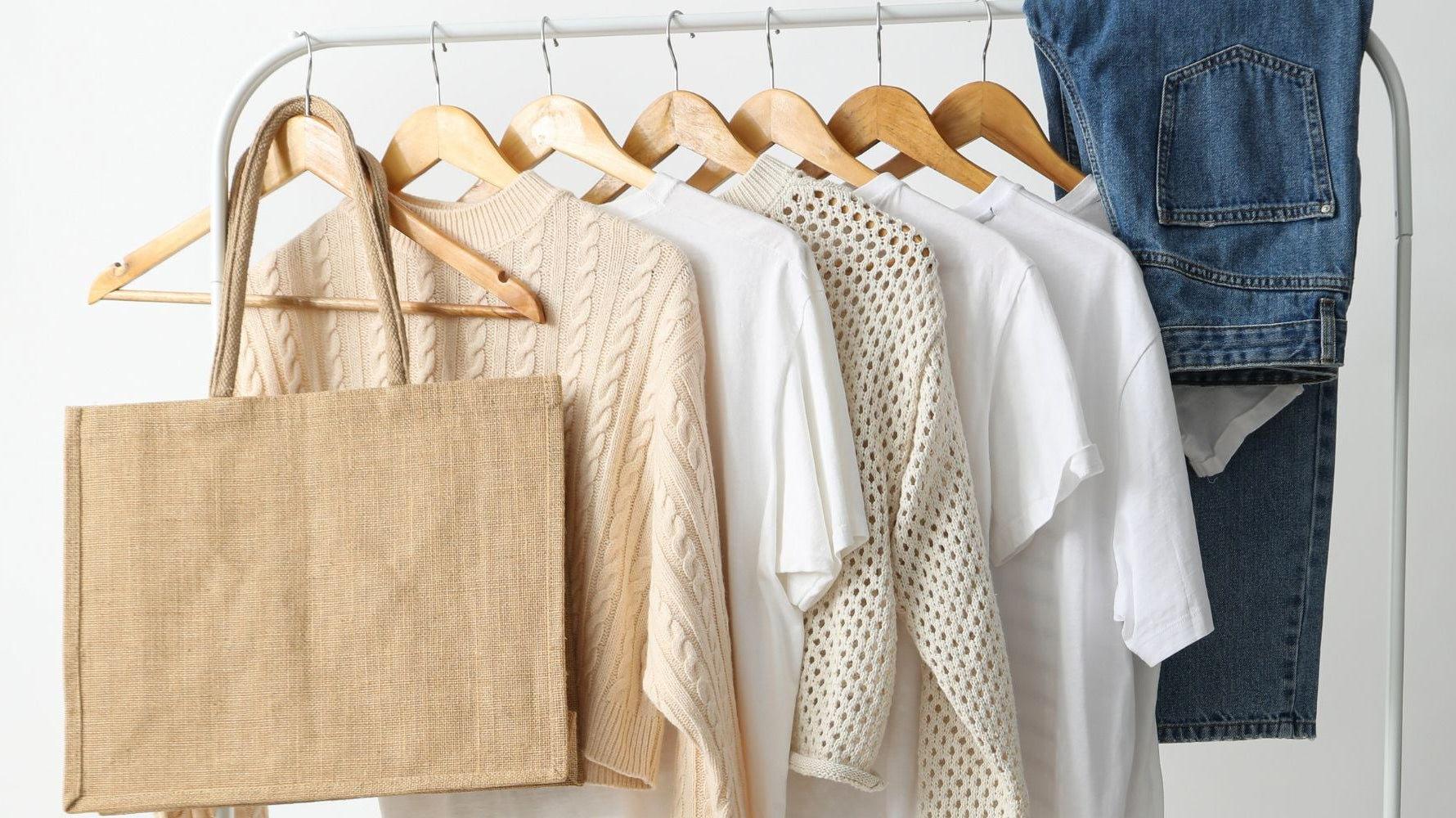 How to Build a Capsule Wardrobe: Mix and Match for Maximum Versatility