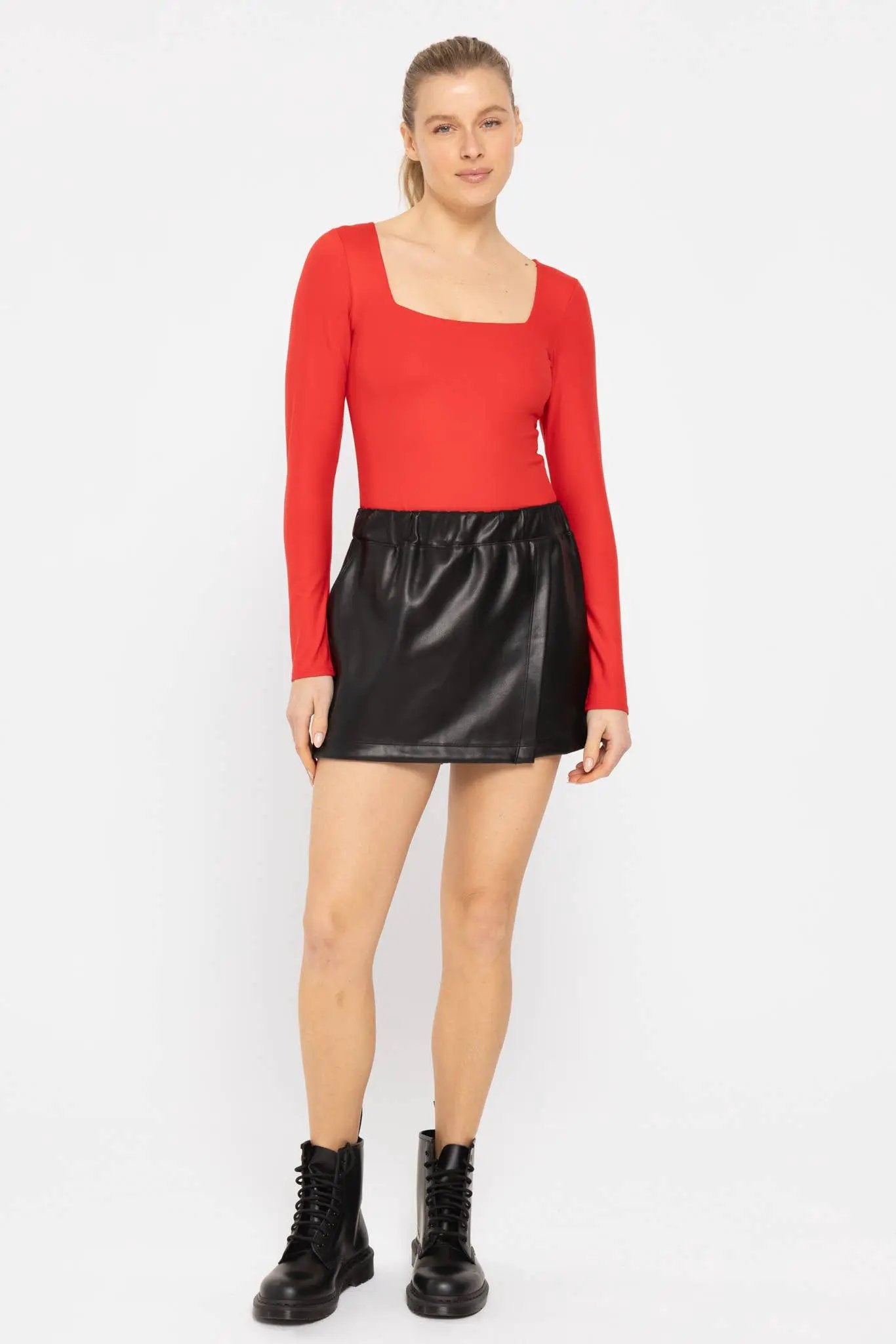 Mono B Mono B - Red Long Sleeve Square Neck Bodysuit - Bodysuits Mono B - Long Sleeve Square Neck Bodysuit