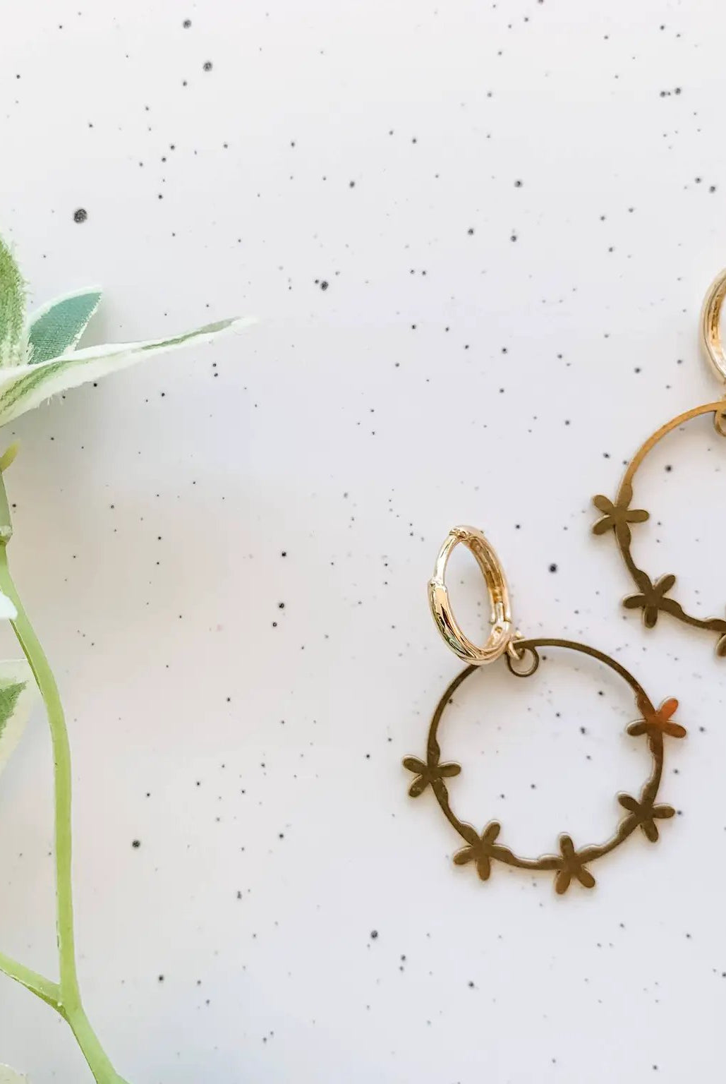 Adri’s The Ring of Daisies Earring - Earrings