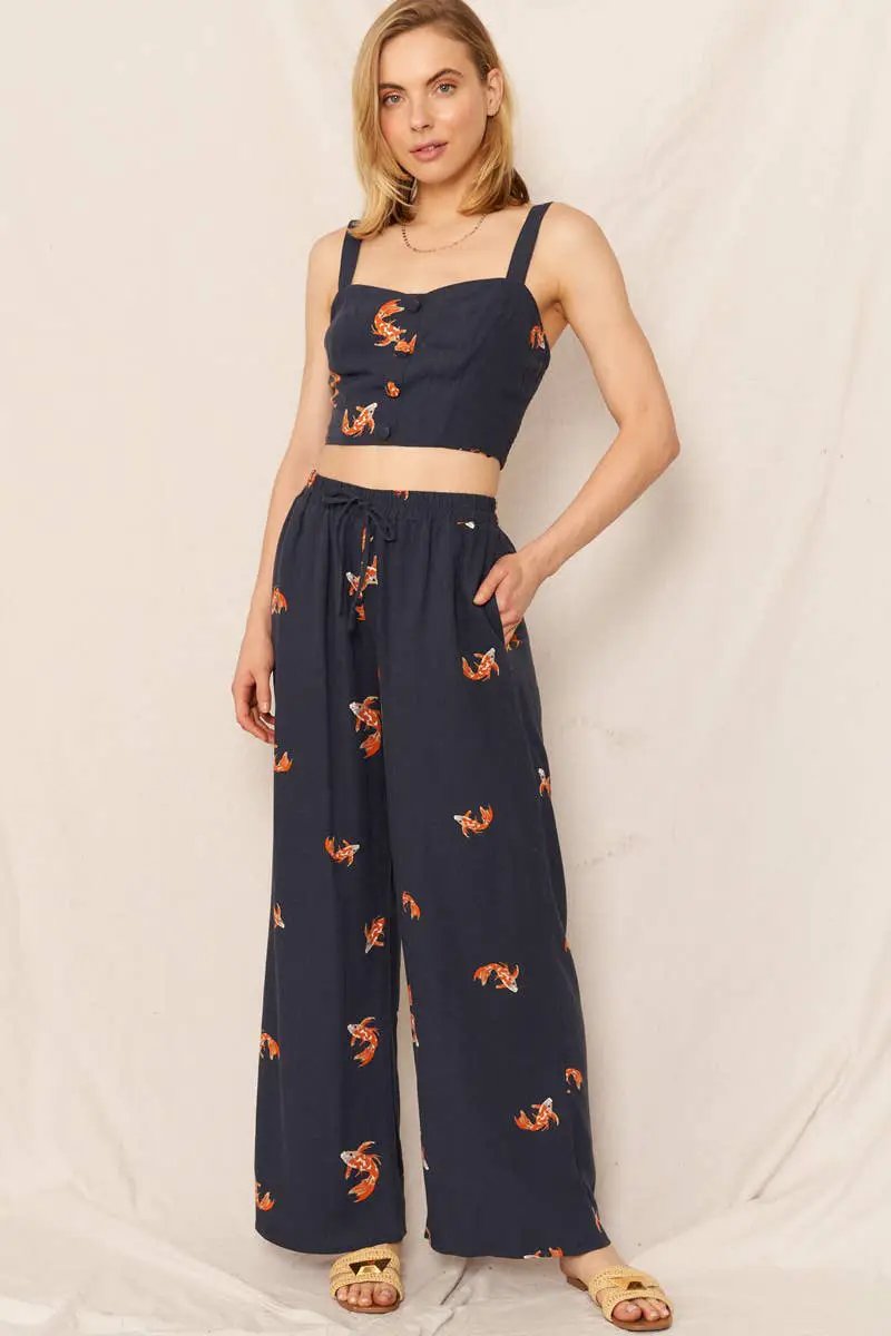 En Crème En Crème Navy & Orange Koi Fish Print Wide Leg Pants - Pants wide leg pants