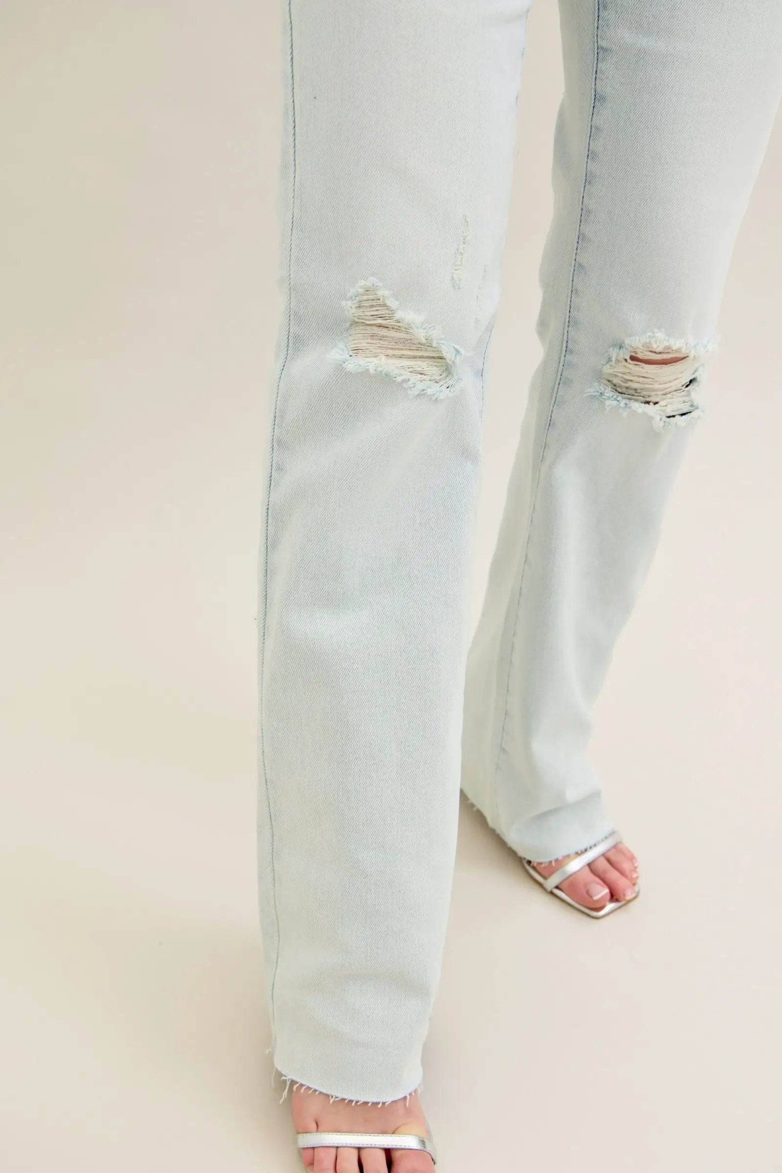 Judy Blue Judy Blue Mid Rise Destroy & Fray Bootcut - Jeans Judy Blue Mid Rise Destroy & Fray Bootcut