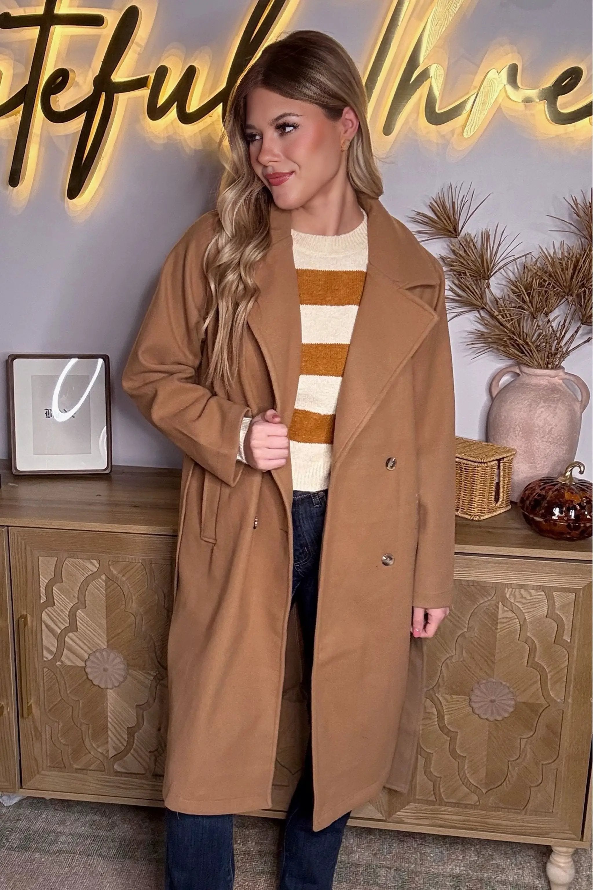 Active Basic | Active USA Active Basic | Active USA - Long Sleeve Double Breasted Button Soft Felt Trench Coat in Camel - Trench Coats Long Sleeve Double Breasted Button Soft Felt Trench Coat