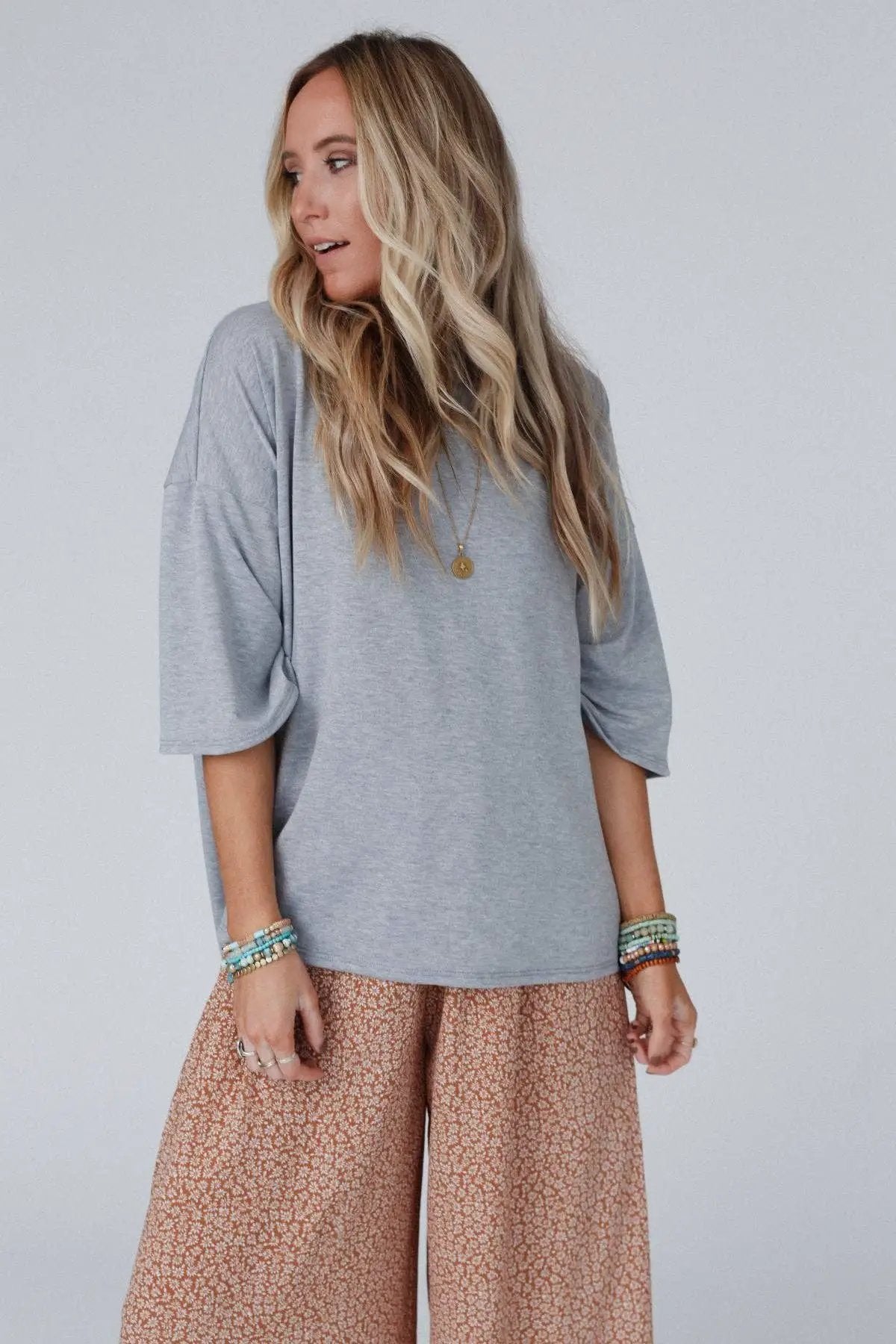 Three Bird Nest Three Bird Nest - Must Have High Low Tee - Heather Gray - Clothing Tops