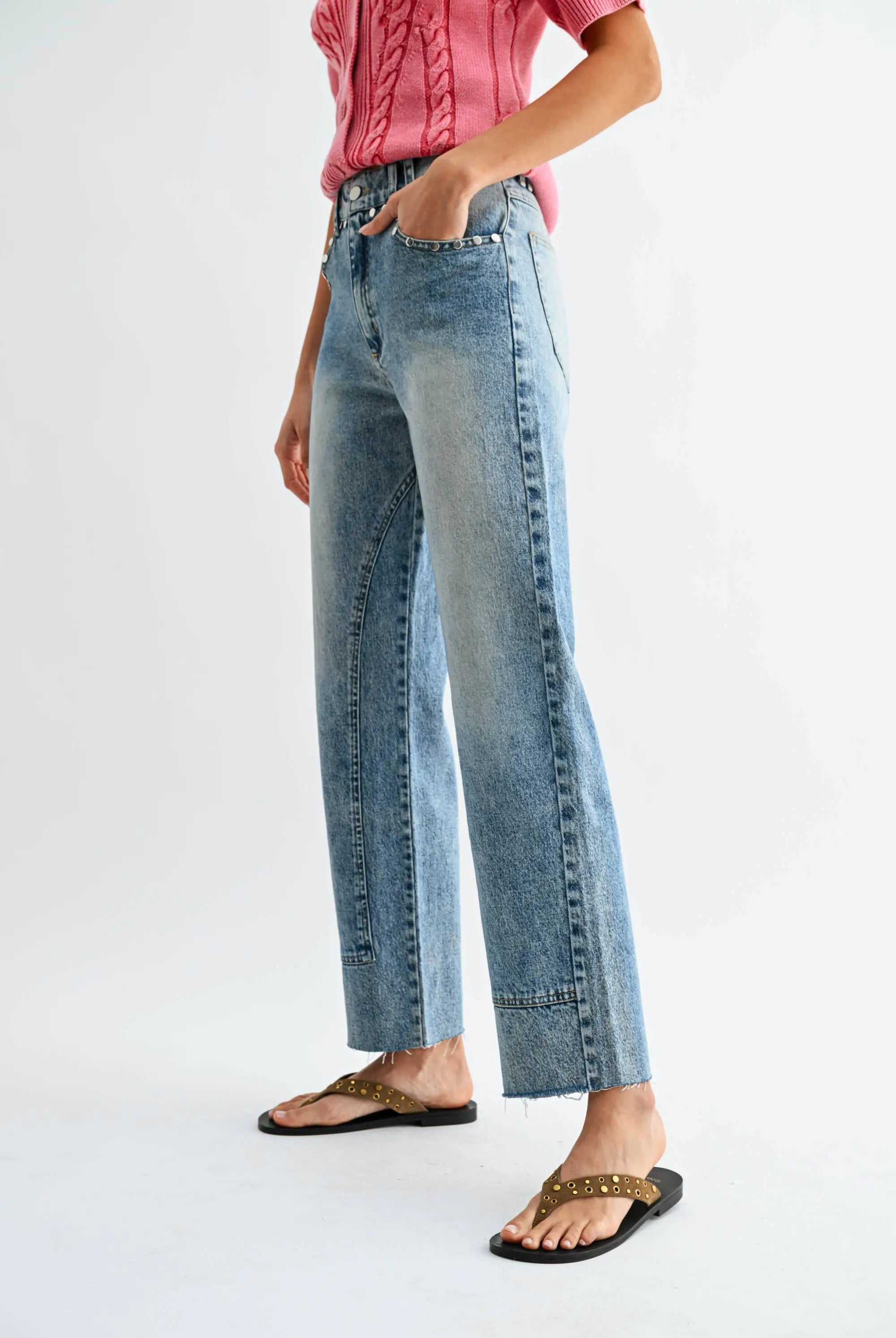 Camellia Camellia - CB10062E Studded High-Waist Straight-Leg Jeans: MEDIUM WASHED DENIM / S-M-L (3-2-1) -