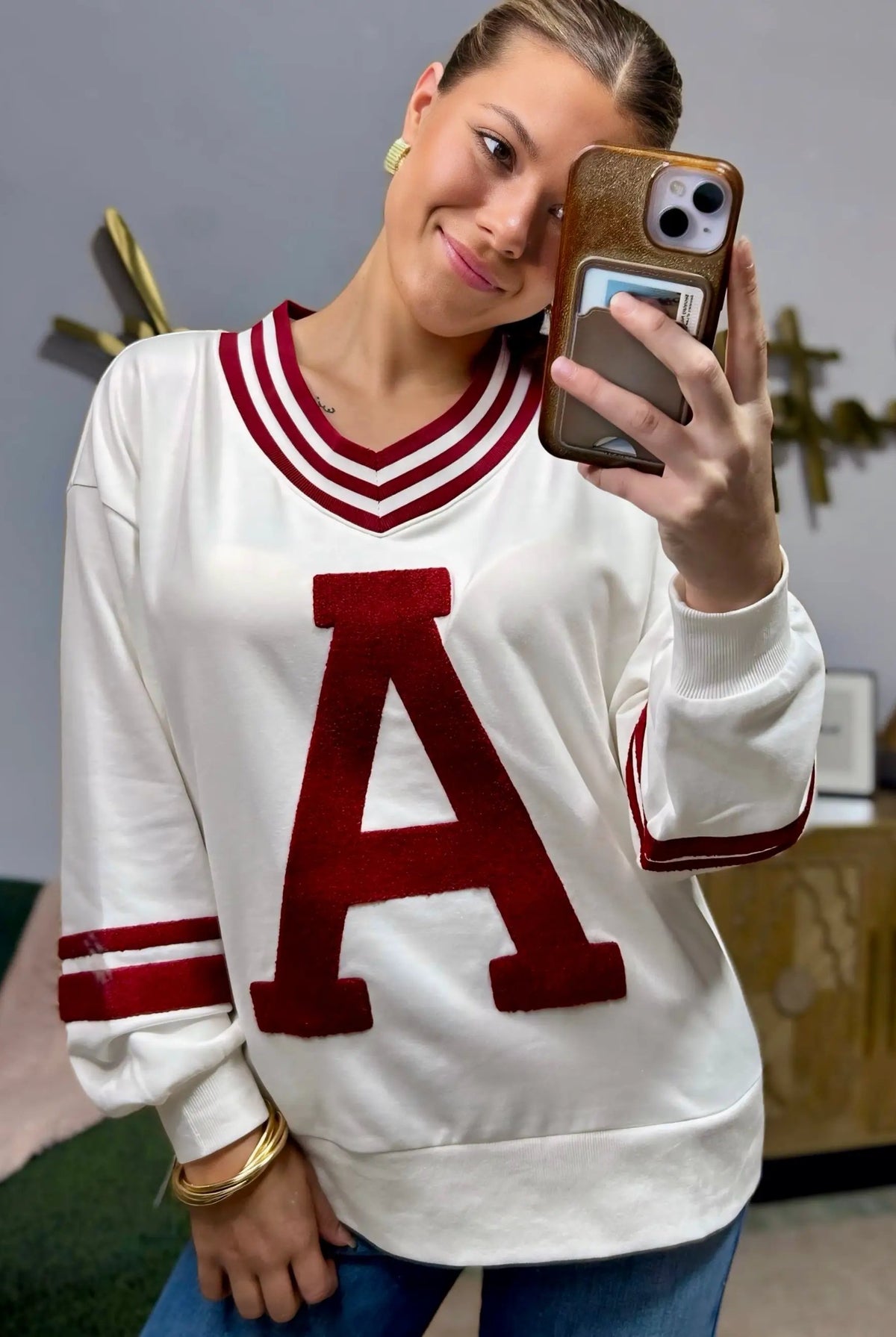 Oddi Oddi - Varsity-Inspired Pullover: White Red Combo - Sweatshirts