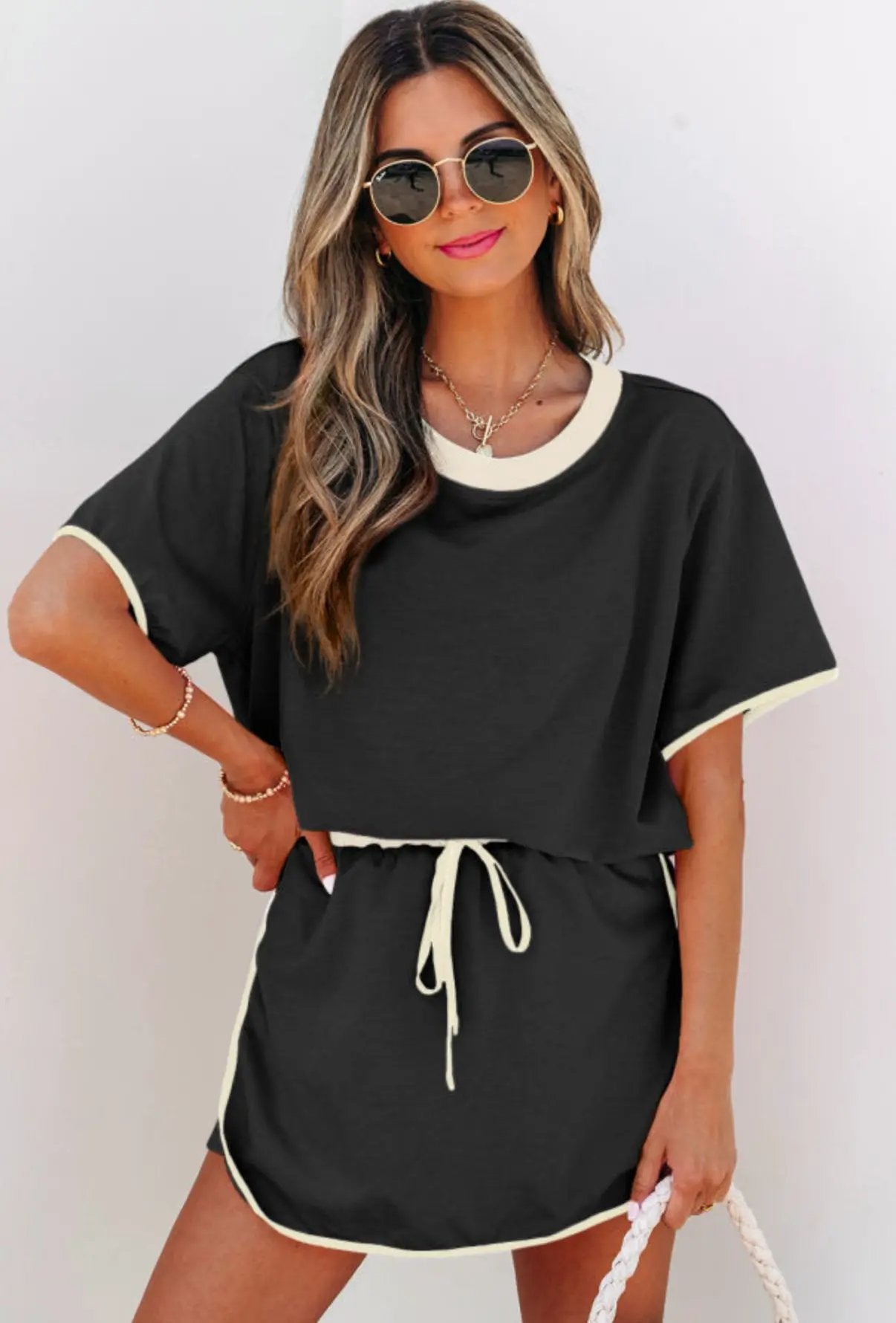 Grateful Threads Boutique Black Colorblock Edge Drop Shoulder T-Shirt and Skort Set - Outfit Sets Black Colorblock Edge Drop Shoulder T Shirt and Skort 2Pcs Set