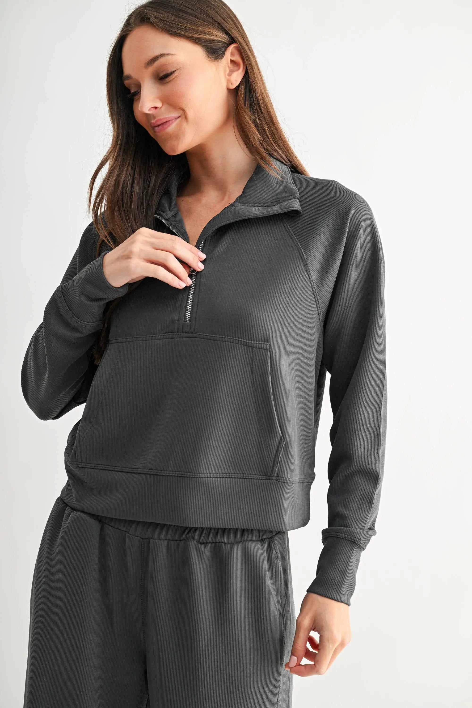 Mono B Mono B - Luxe Sand Wash Rib 1/4 Zip Sweater - Sweaters ono B - Luxe Sand Wash Rib 1/4 Zip Sweater
