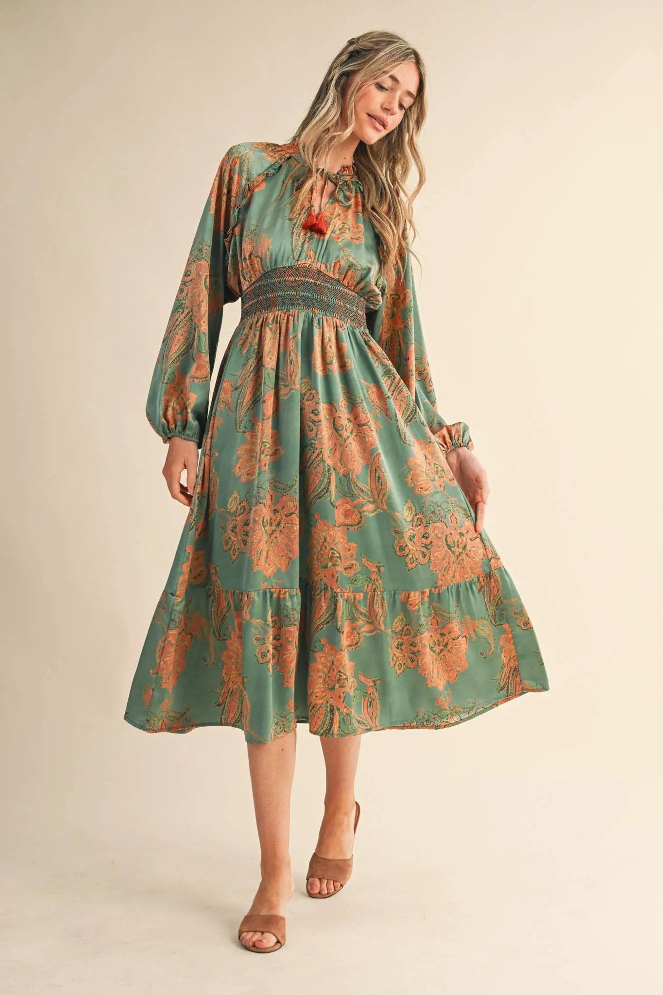 &MERCI &merci - Emerald Reverie Paisley Smocked Midi Dress - Dresses