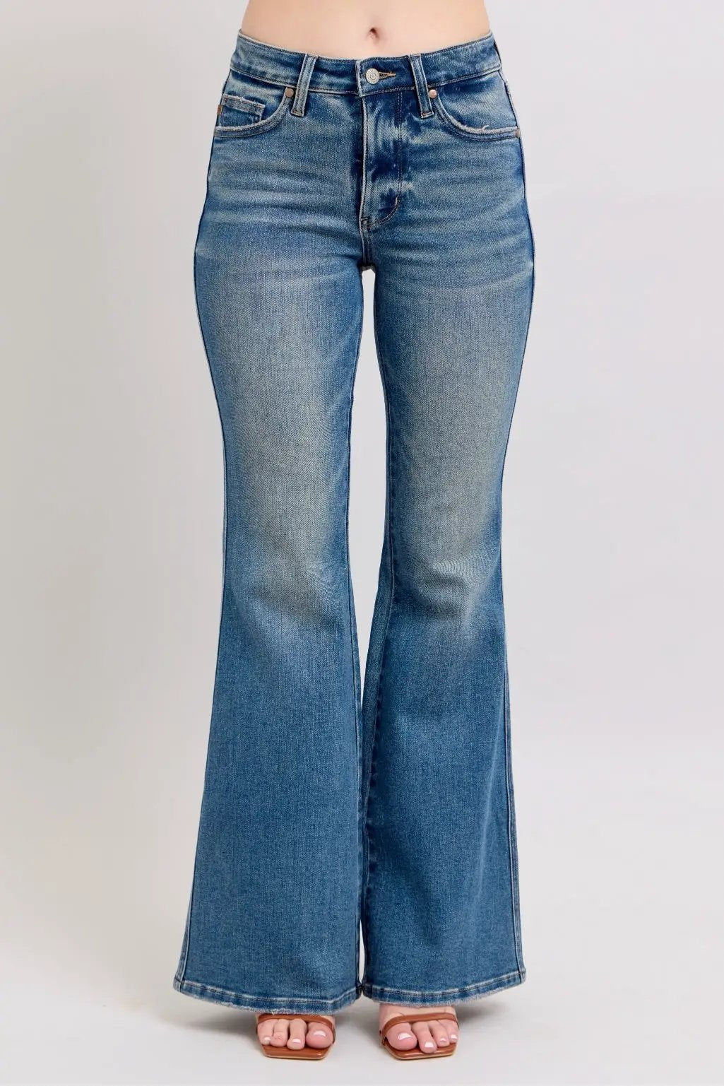 Judy Blue Judy Blue Mid Rise Flare Leg Tummy Control Denim Blue Jeans - Jeans Judy Blue Mid Rise Flare Leg Tummy Control Denim Blue Jeans