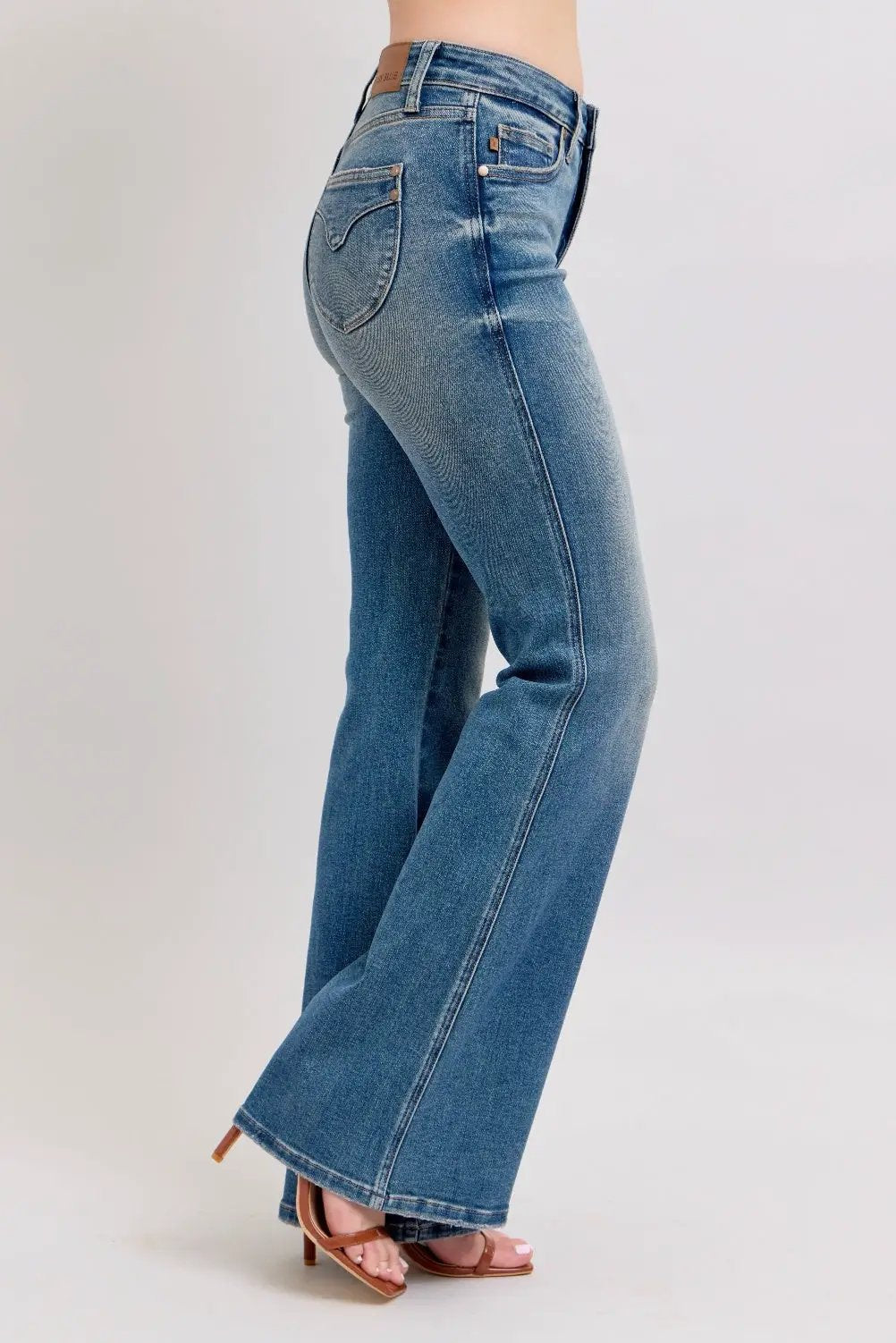 Judy Blue Judy Blue Mid Rise Flare Leg Tummy Control Denim Blue Jeans - Jeans Judy Blue Mid Rise Flare Leg Tummy Control Denim Blue Jeans