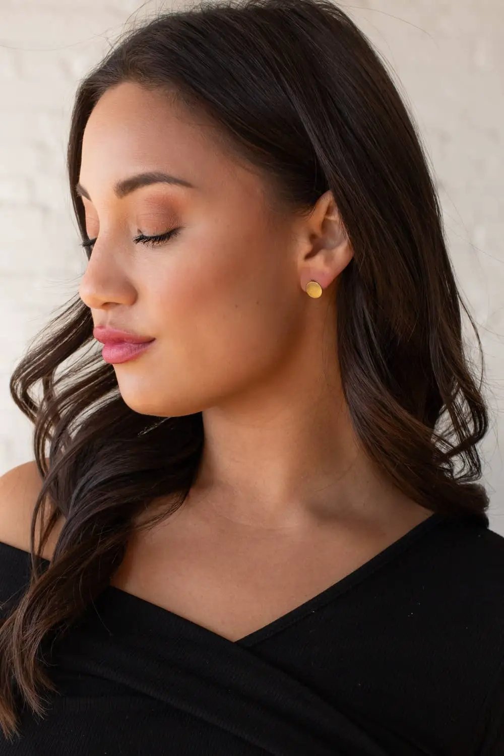 Panache Apparel Co. The Gold Circle Stud Earrings - Earrings