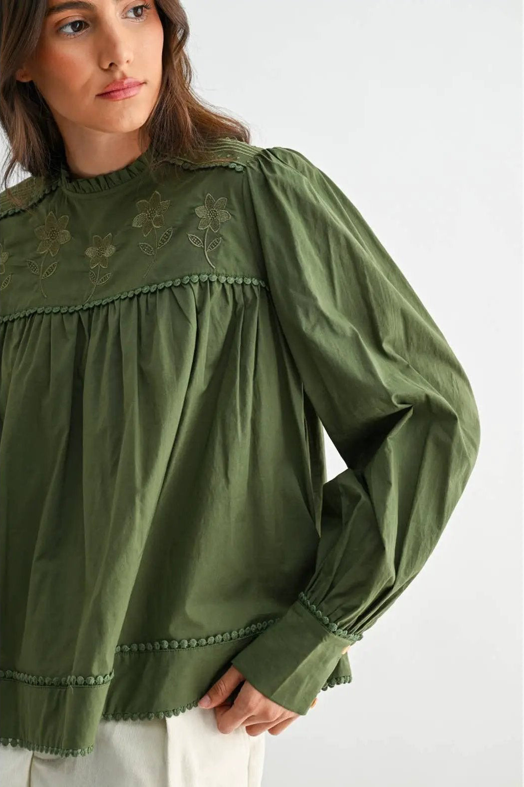 Camellia Camellia - EMBROIDERED OLIVE PUFF SLEEVE BLOUSE WTIH TRIM: OLIVE GREEN / S-M-L(3-2-1) -