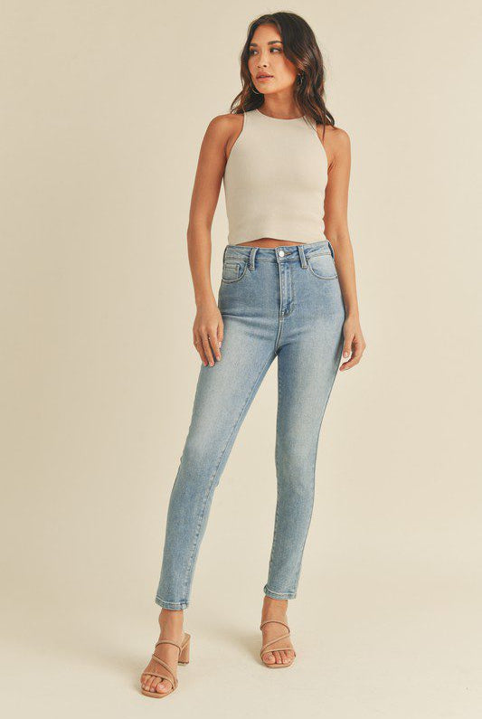 18942992_49287f20-cc76-4771-a44b-e88ad7140ce9