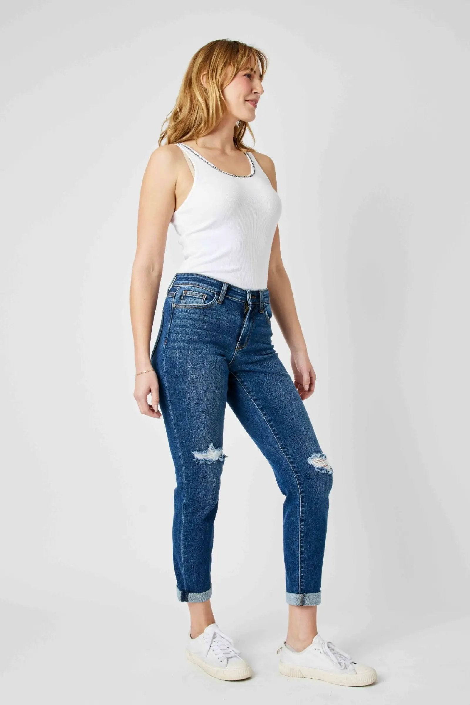 Judy Blue Judy Blue Mid Rise Destroyed Slim Fitting Denim Blue Jeans - Jeans Judy Blue Mid Rise Destroyed Slim Fitting Denim Blue Jeans