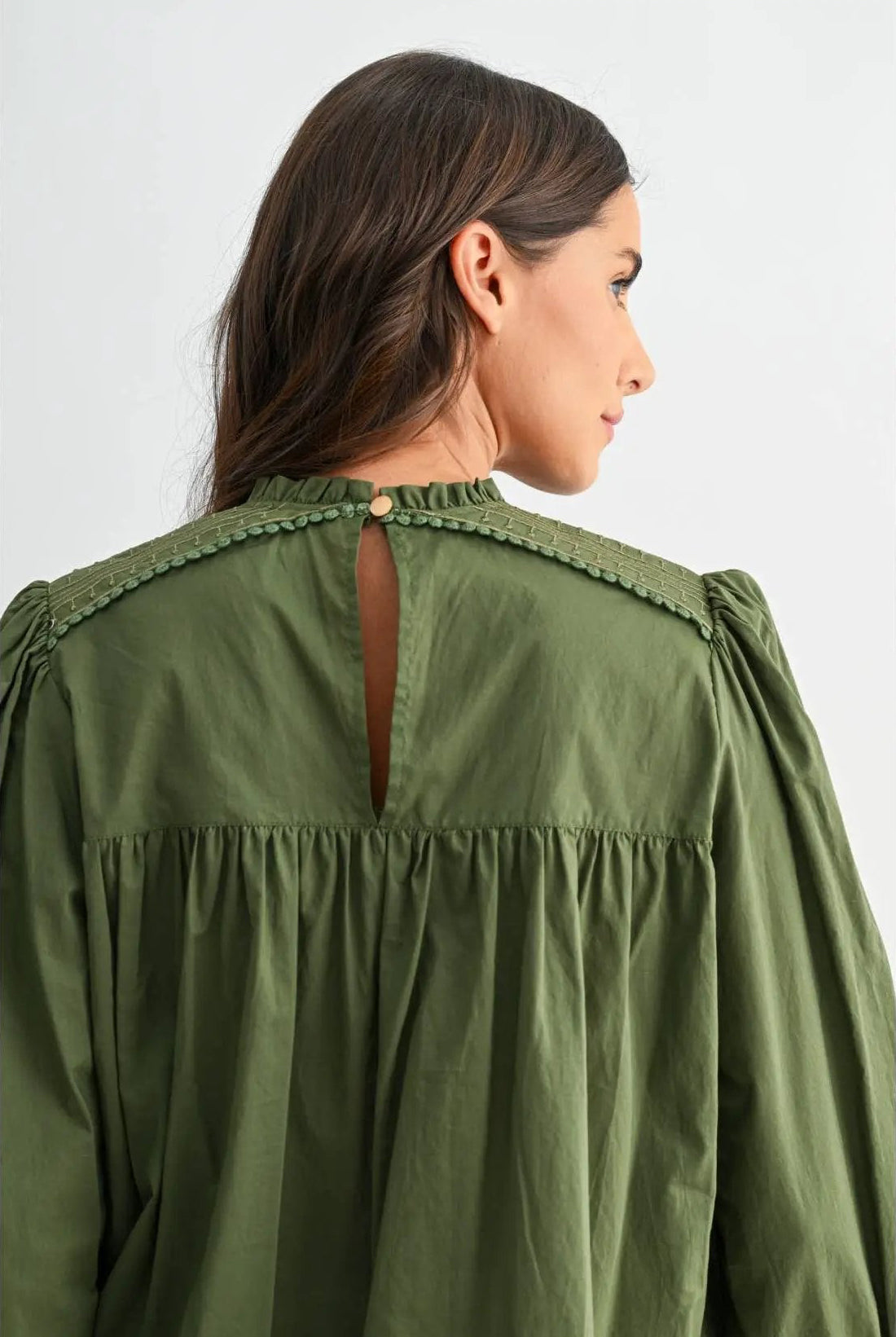 Camellia Camellia - EMBROIDERED OLIVE PUFF SLEEVE BLOUSE WTIH TRIM: OLIVE GREEN / S-M-L(3-2-1) -