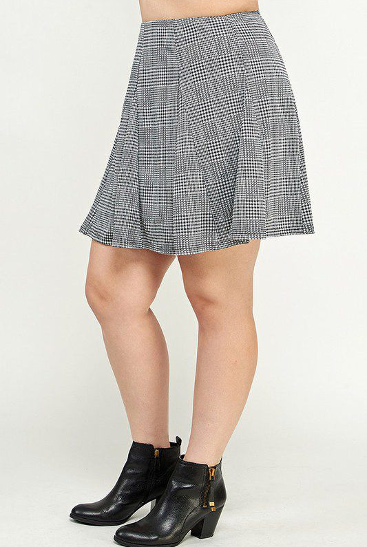 Black and white plaid pleated skirt.