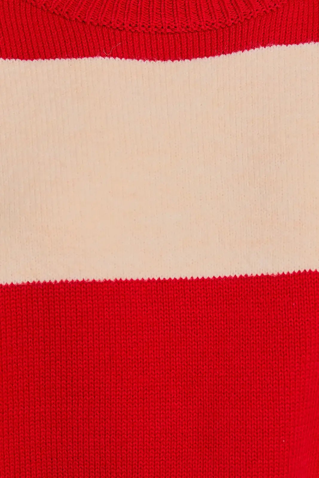 Le Lis LE LIS Round Neck Candy Cane Stripe Sweater - Sweaters