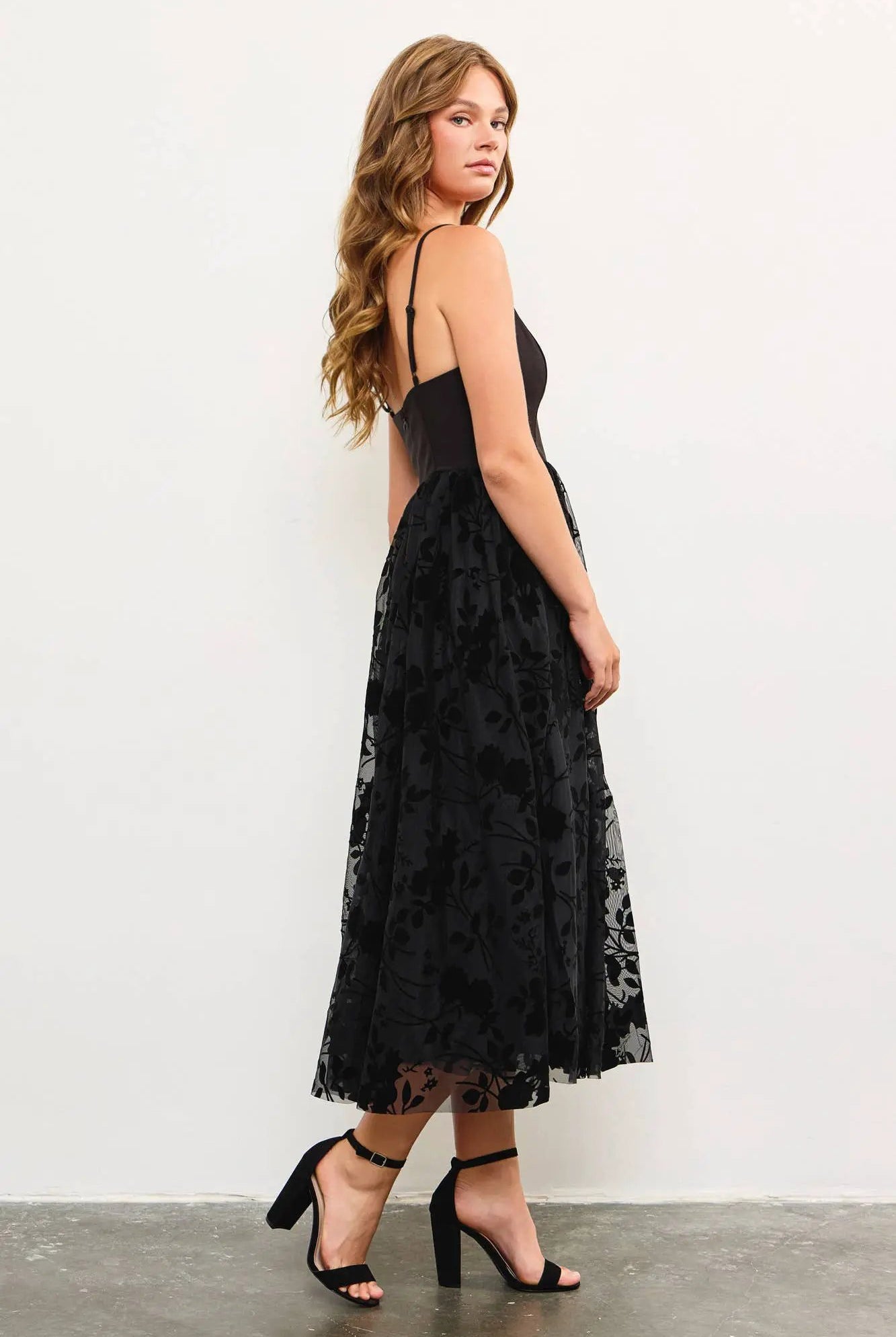 Mustard Seed The Midnight Bloom Velvet Burnout Floral Midi Dress - Dresses