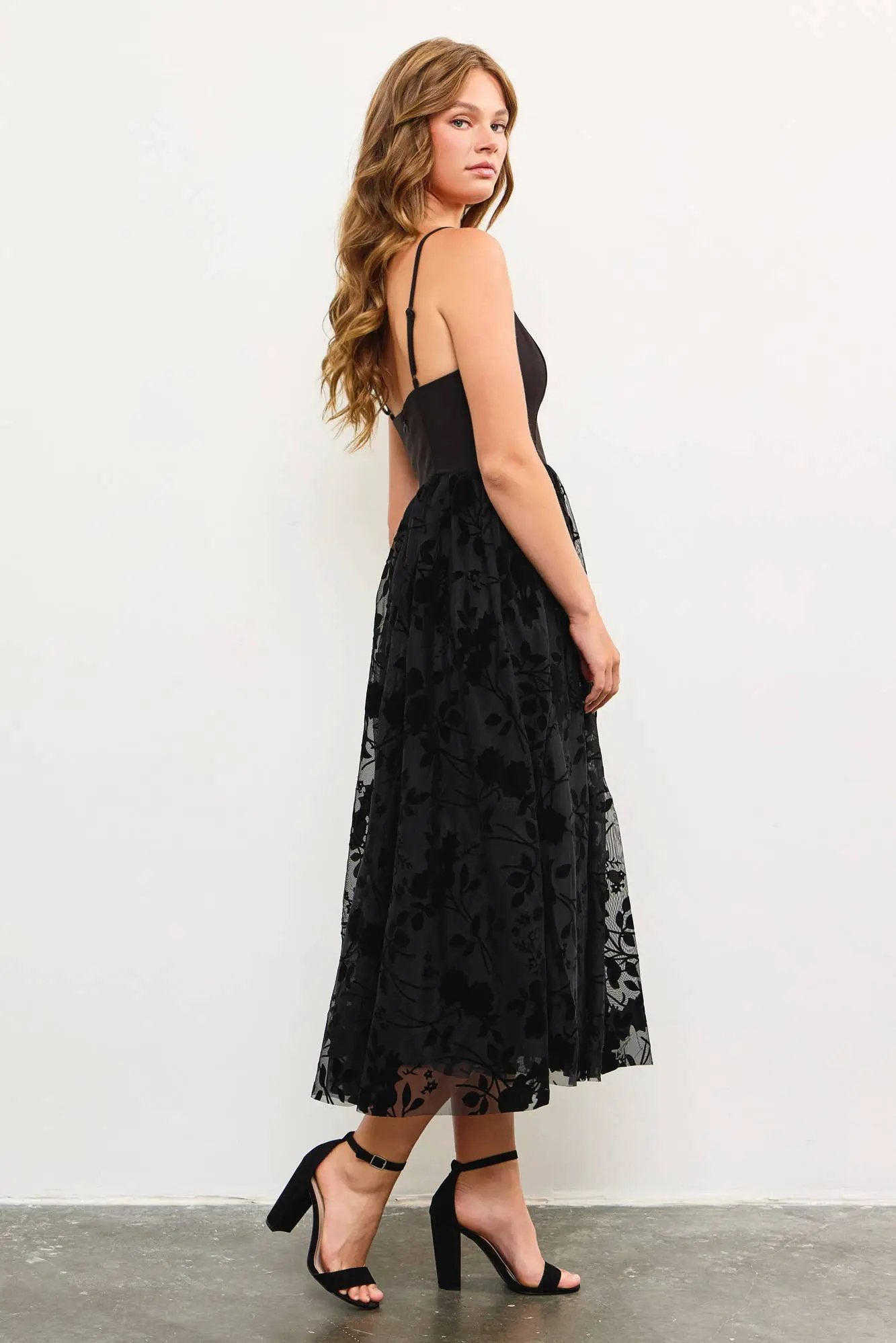 Mustard Seed The Midnight Bloom Velvet Burnout Floral Midi Dress - Dresses