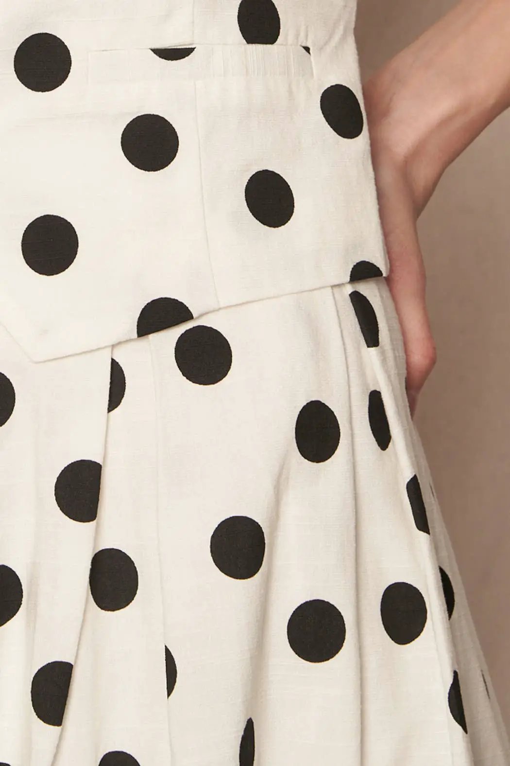 En Crème En Crème White Pleated A-Line Midi Skirt with Black Polka Dots - Skirts