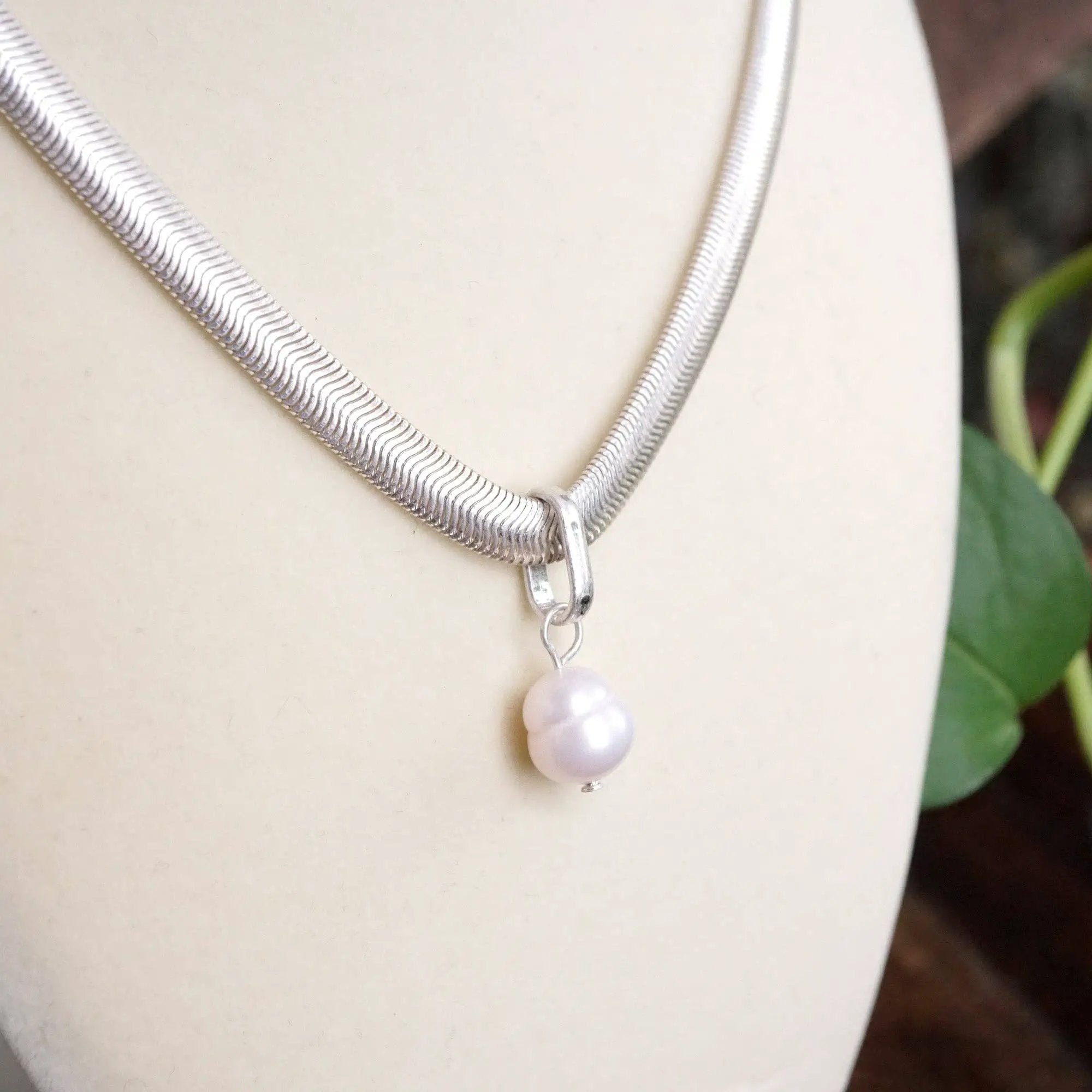 PennyLine inc The Classic Charm Herringbone Chain Freshwater Pearl Necklace - Jewelry classic herringbone necklace with freshwater pearl work gold silver gunmetal