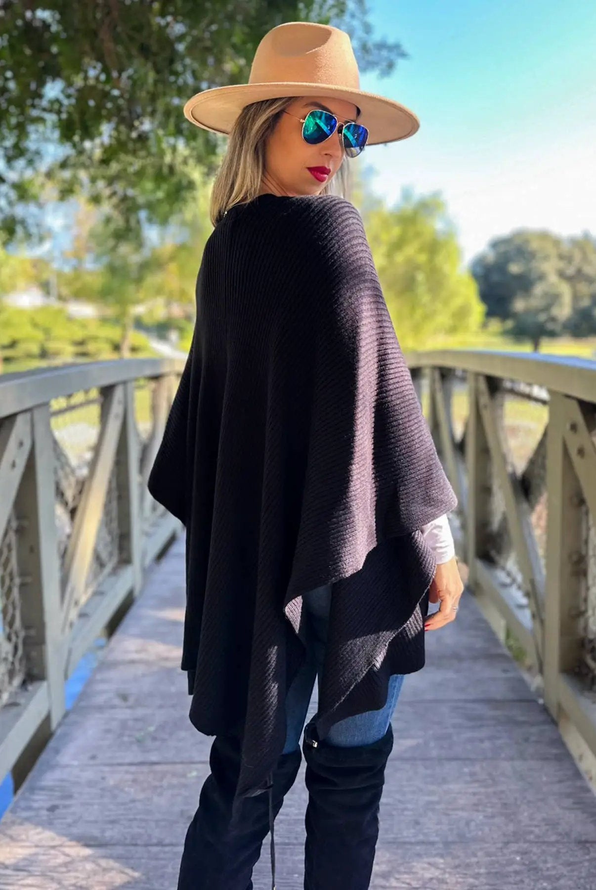 AMOLI AMOLI - Classic Black Ribbed Knit Cape Shawl Ruana with Button - Scarves & Shawls