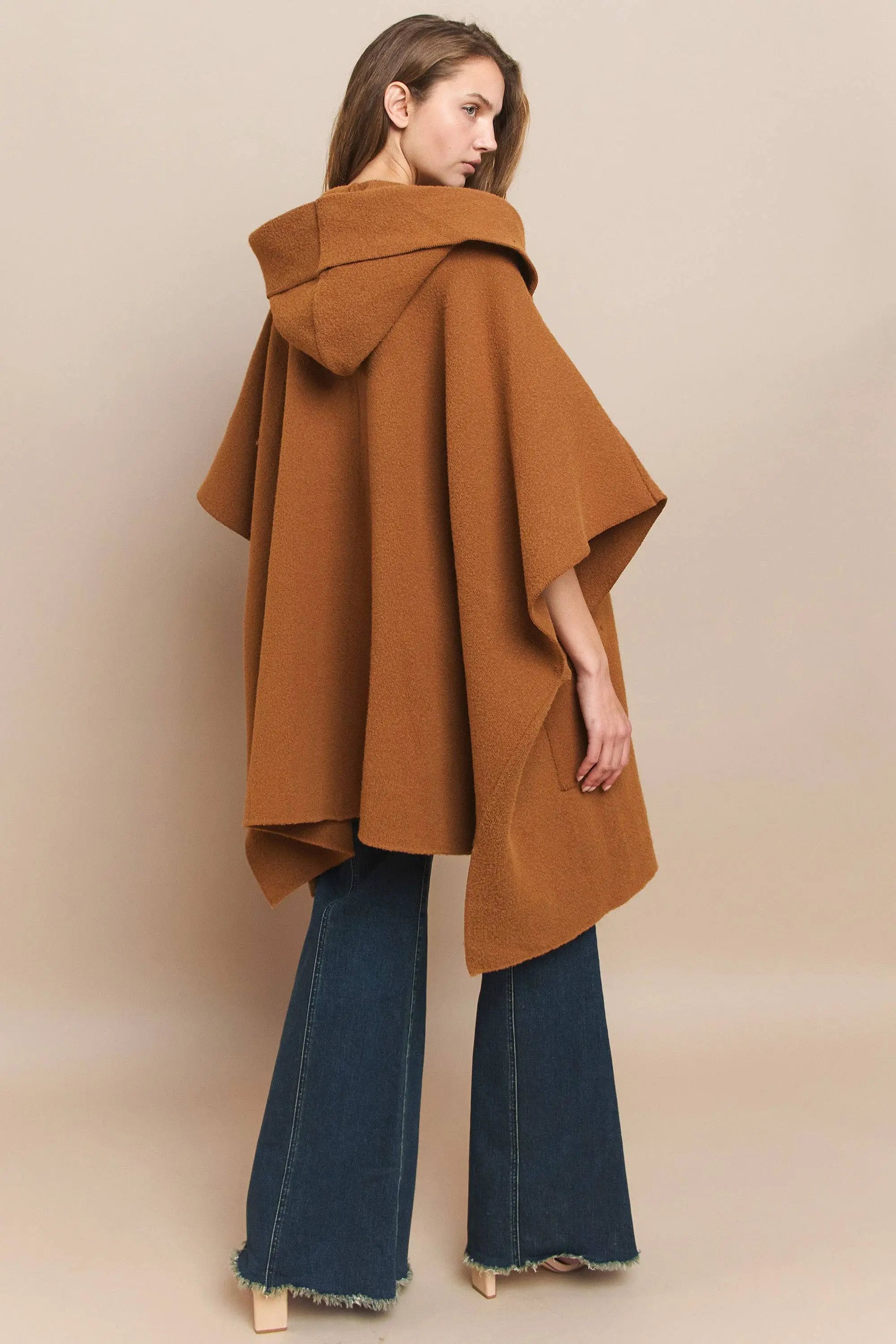WISTERIA LANE Wisteria Lane - Golden Hour Soft Brushed Oversized Knit Poncho - Ponchos