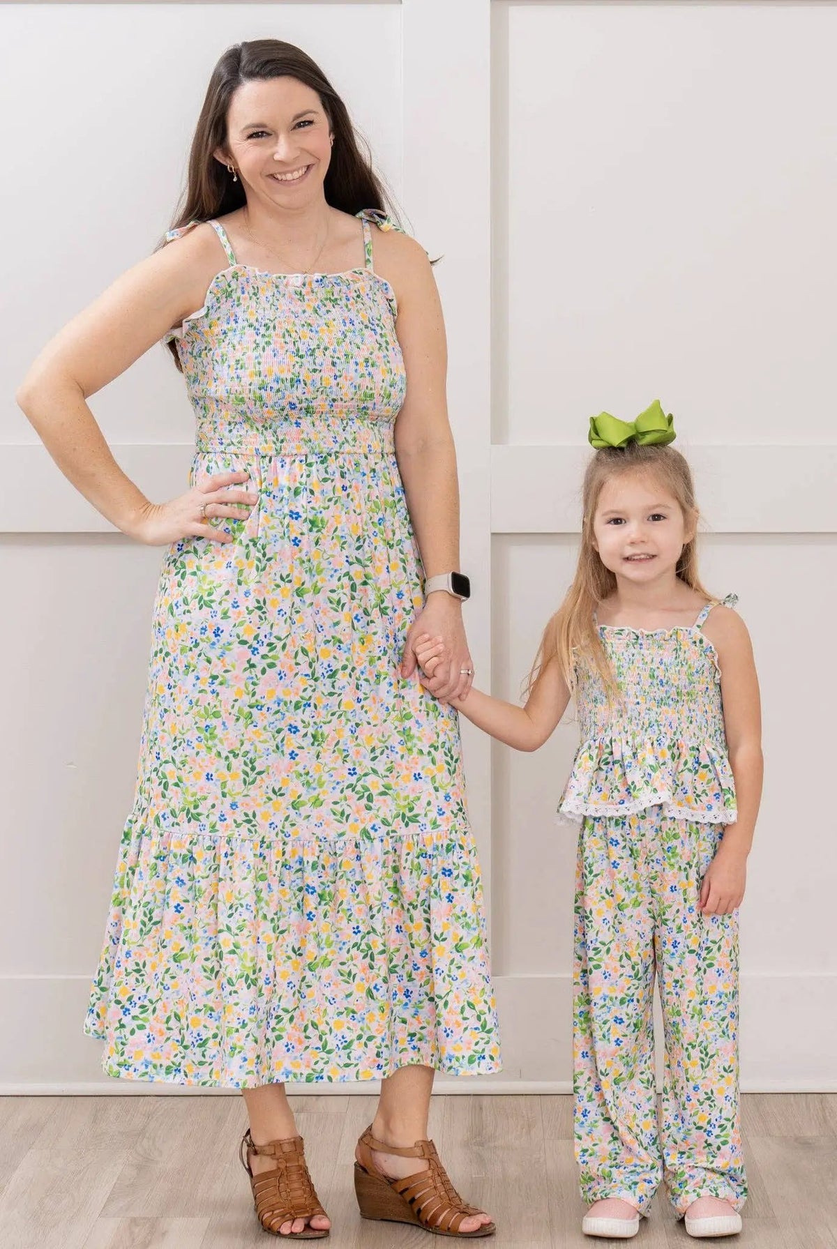 Marie Nicole Clothing Marie Nicole Clothing - Flowerfield Twirl Smocked Ruffle Outfit - MINI - Baby & Toddler Outfits