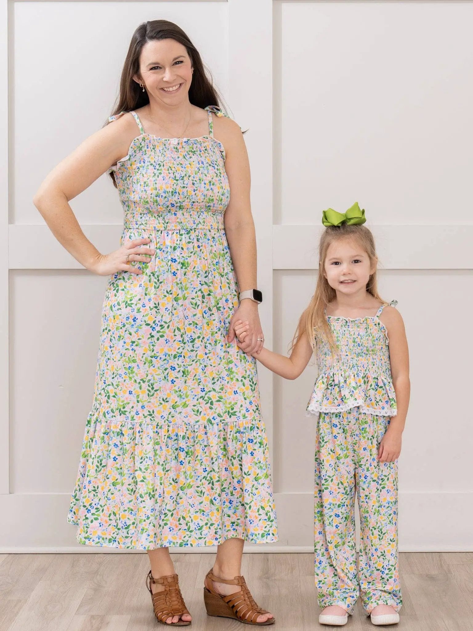 Marie Nicole Clothing Marie Nicole Clothing - Flowerfield Twirl Smocked Ruffle Outfit - MINI - Baby & Toddler Outfits