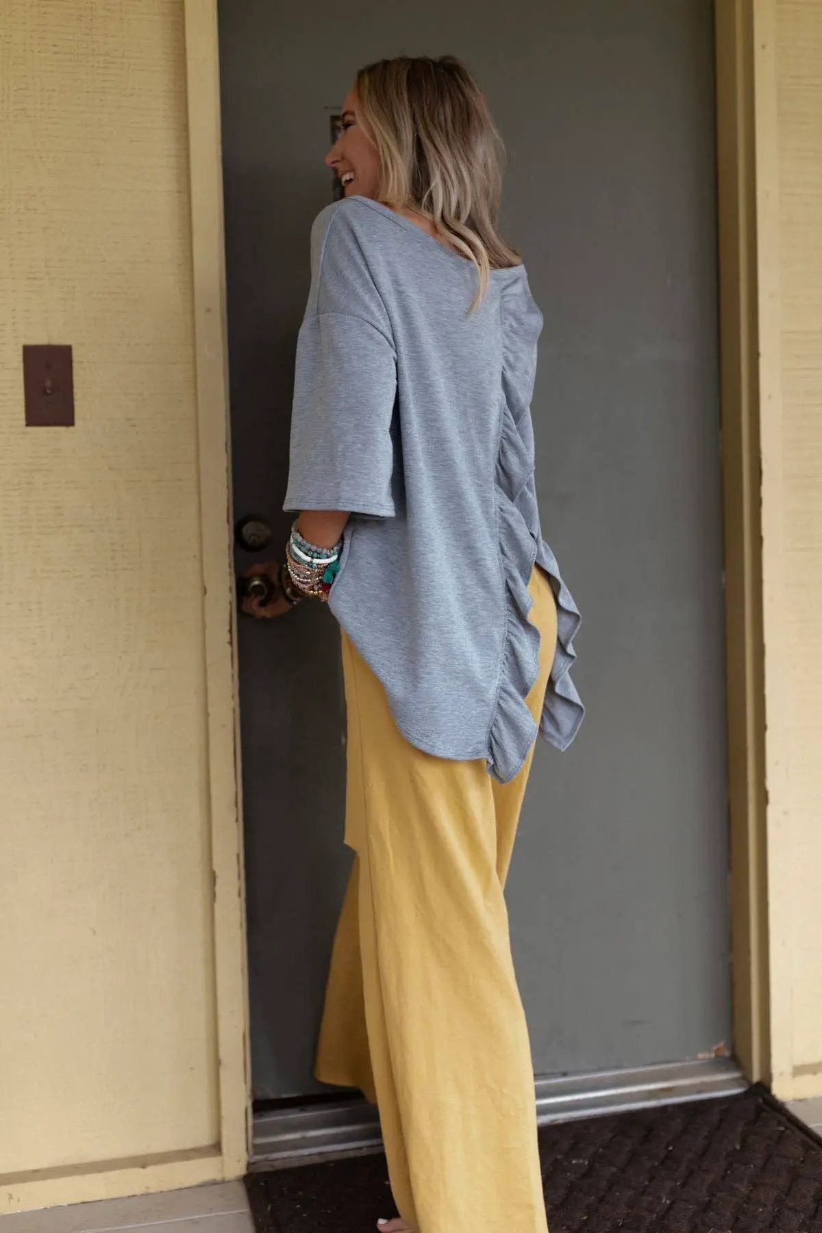 Three Bird Nest Three Bird Nest - Must Have High Low Tee - Heather Gray - Clothing Tops