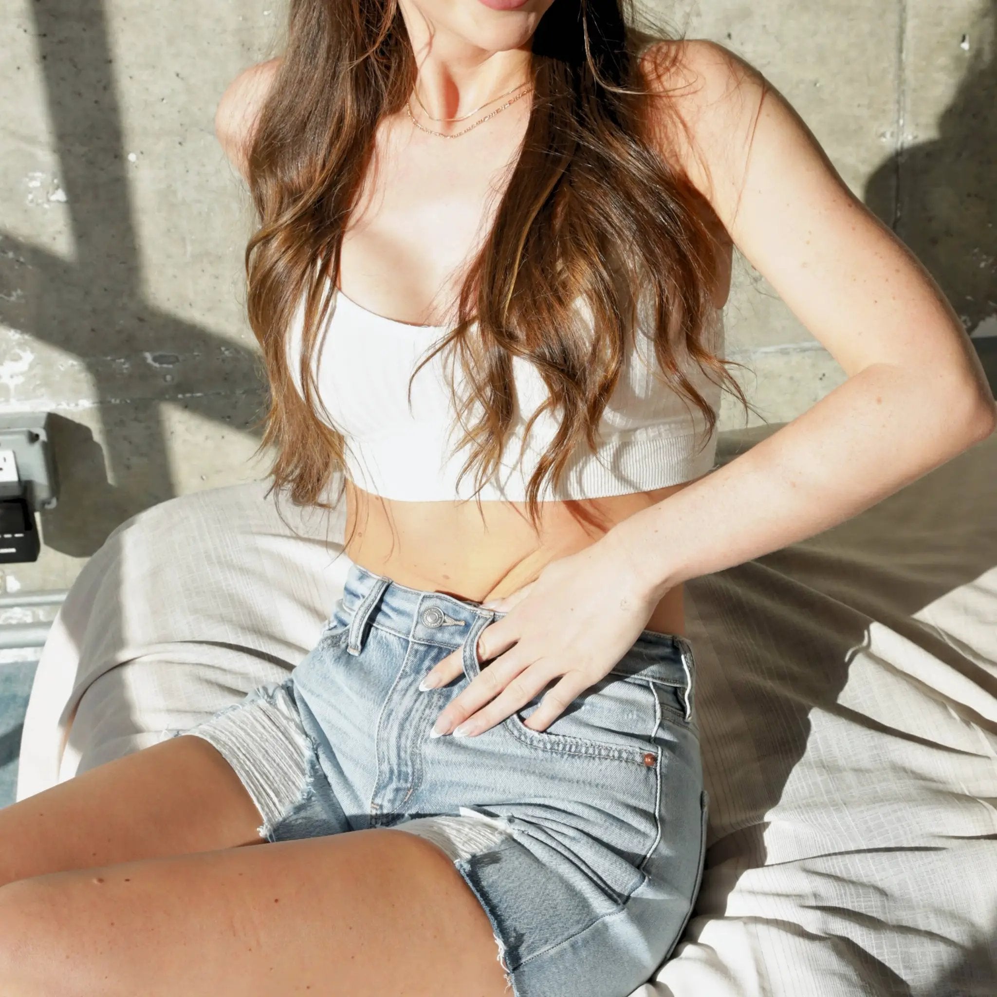 ARTEMIS VINTAGE The Artemis Hybrid High Rise Midi Shorts - Denim Shorts