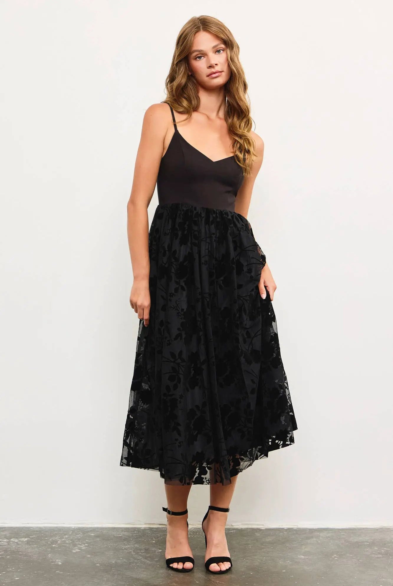 Mustard Seed The Midnight Bloom Velvet Burnout Floral Midi Dress - Dresses