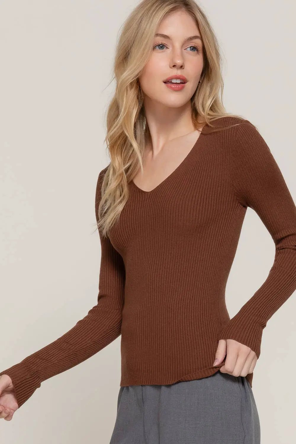 Active Basic | Active USA Coffee Break Ribbed Viscose V-Neck Sweater - Sweaters