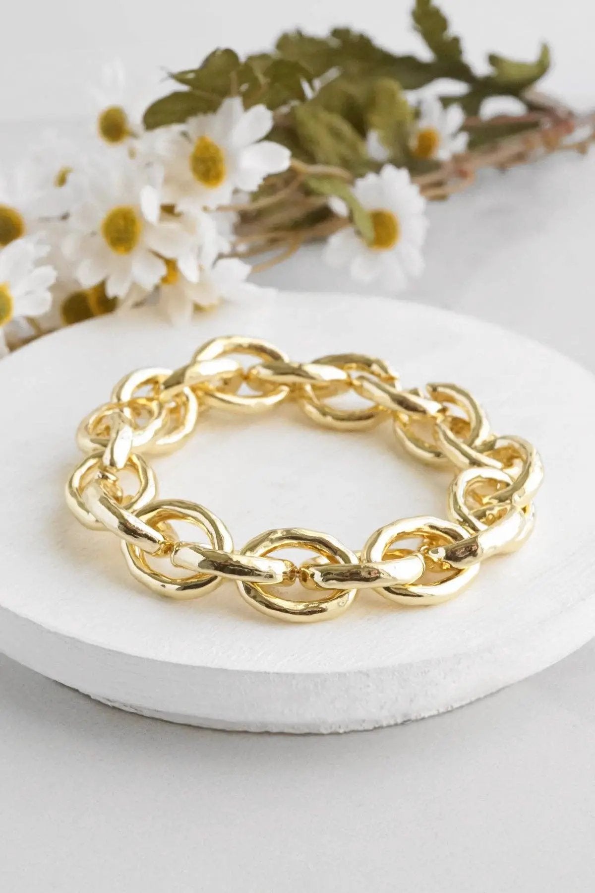 PennyLine inc The Chunky Chain Bracelet in Shiny Gold - Bracelets