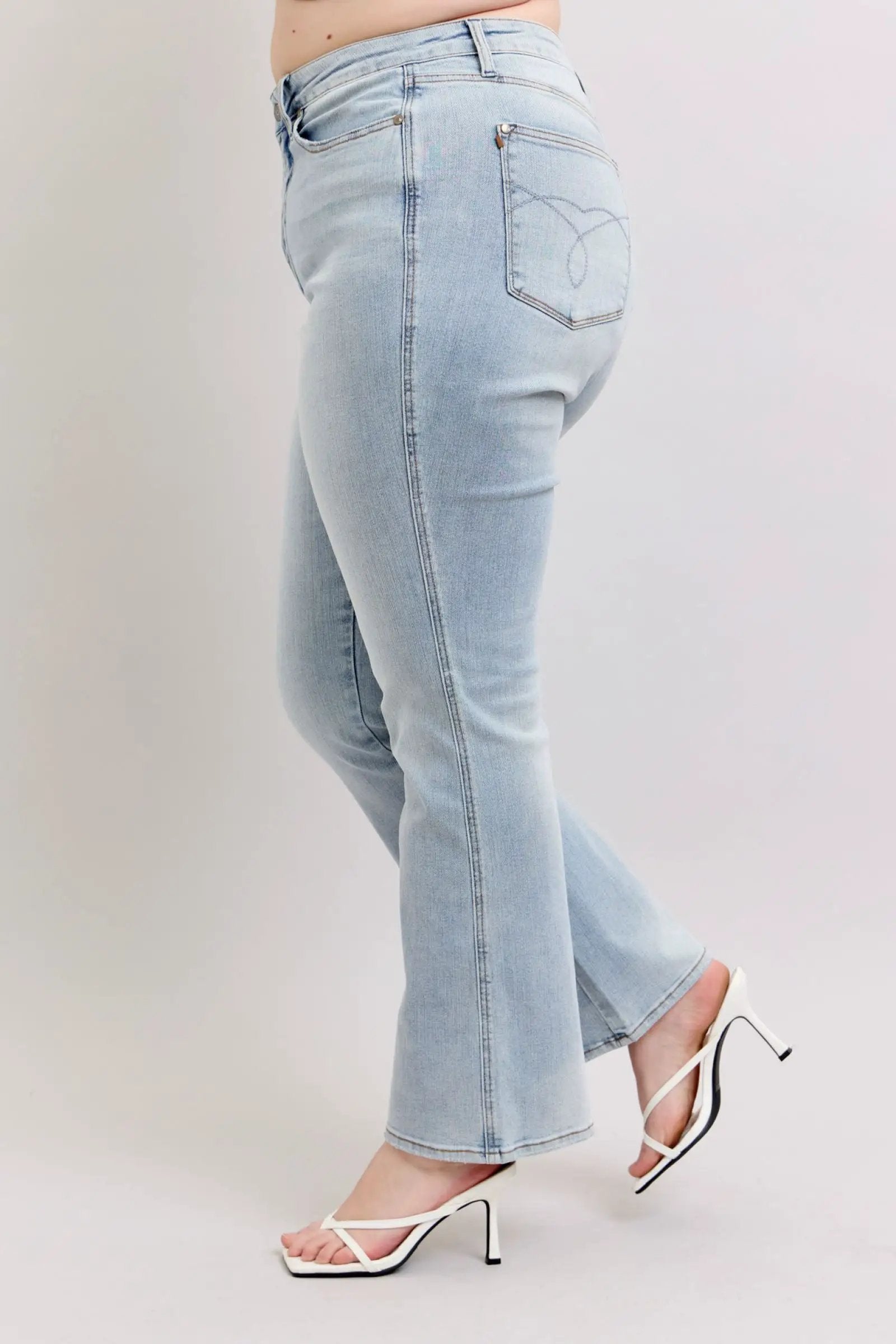 Judy Blue The High Waist Tummy Control Bootcut CURVY Denim Jeans: SHORT & REG Inseam - Jeans Judy Blue High Waisted Tummy Control Bootcut Jeans