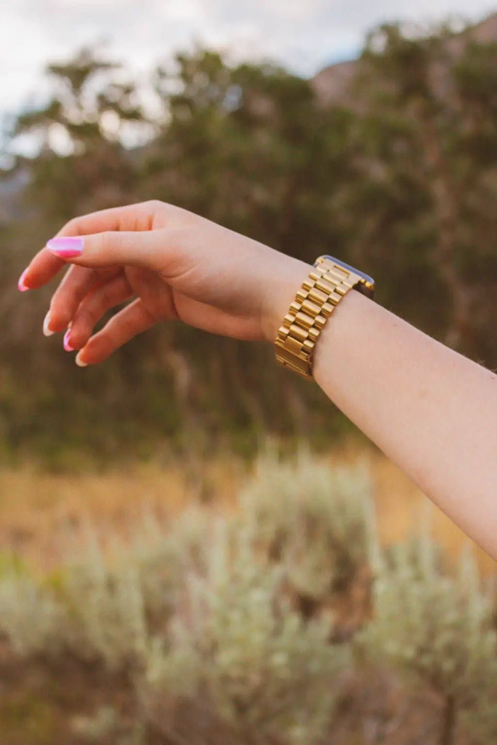 Shop ANDi Essential Gold Apple Watch Band - Watch Accessories