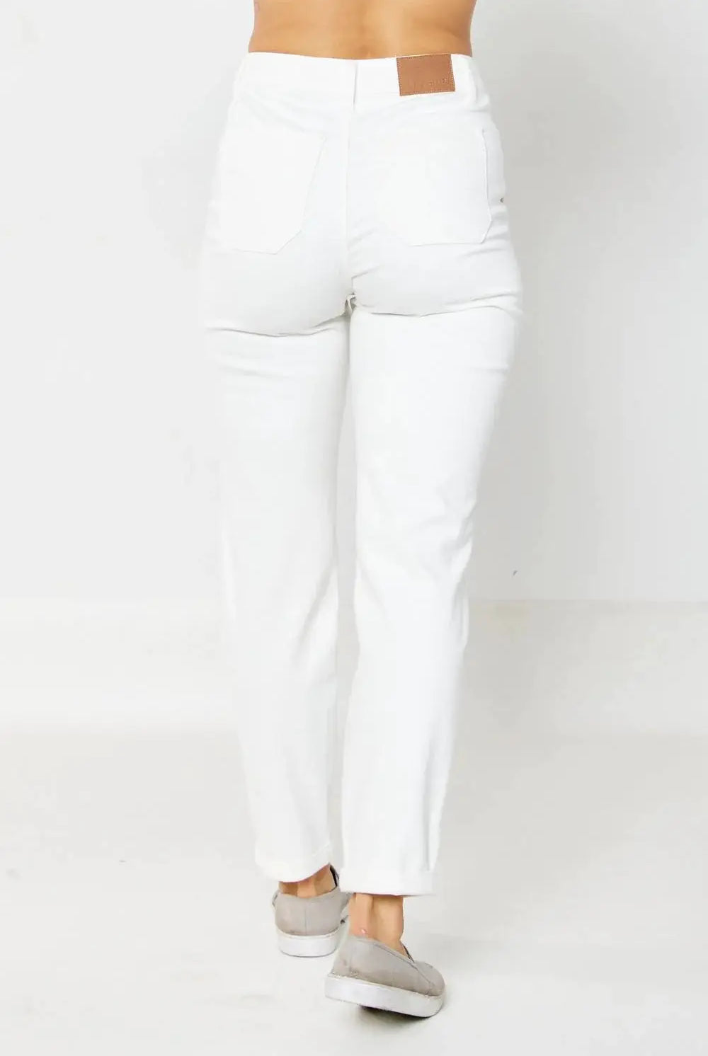 Judy Blue The High Waist White Cuffed Jogger Denim Jeans: REG & CURVY - Jeans judy blue utility jogger jeans