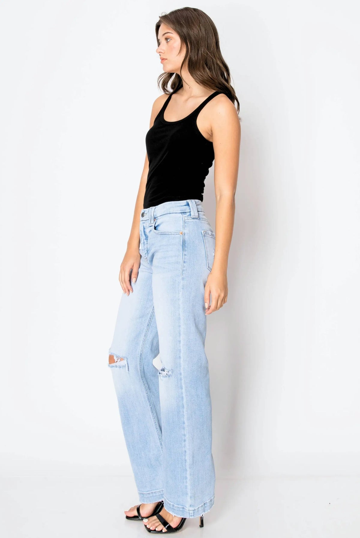 ARTEMIS VINTAGE ARTEMIS VINTAGE - Sculpt & Straight Tummy Control Light Wash Distressed Jeans - Jeans