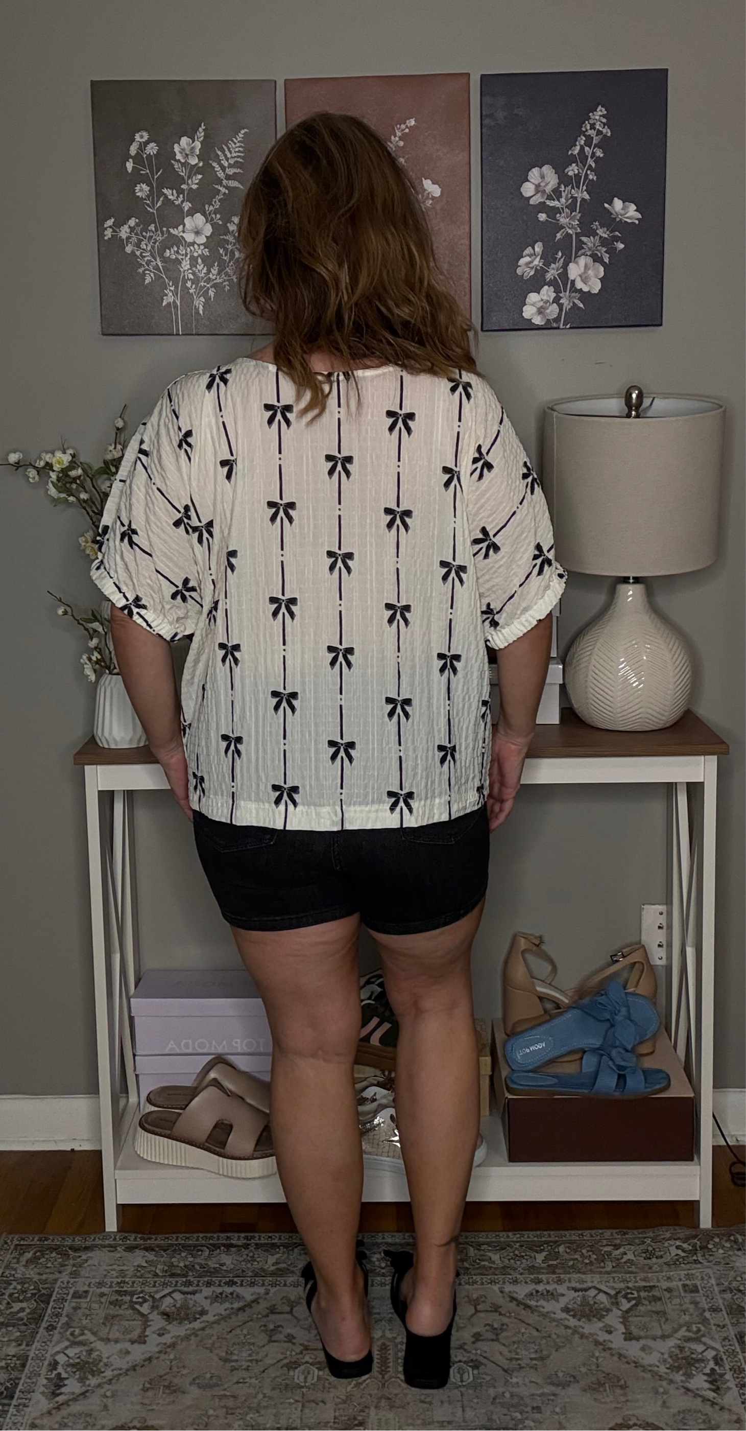 Grateful Threads Boutique Beige Bow Print Puff Short Sleeve Top - Clothing Tops Beige Bow Print Puff Short Sleeve Top