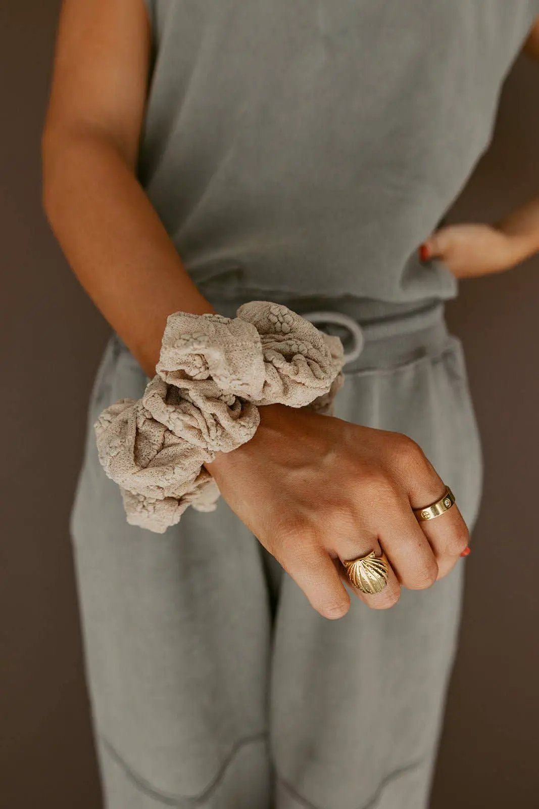 Shop ANDi The Tessa Jumbo Scrunchie - Ponytail Holders