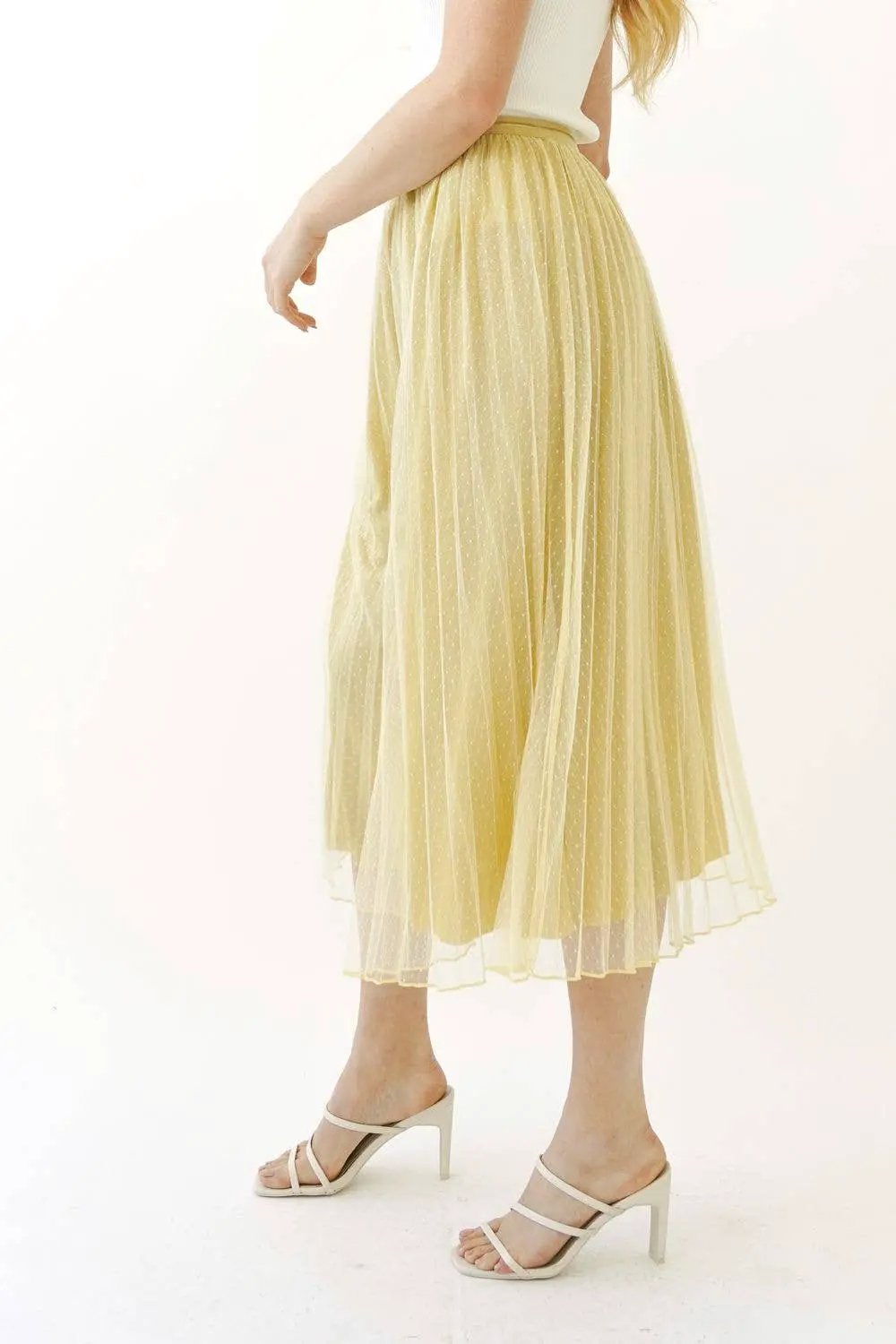 Mystree Mystree - Champagne Daydream Pleated Tulle Midi Skirt - Skirts