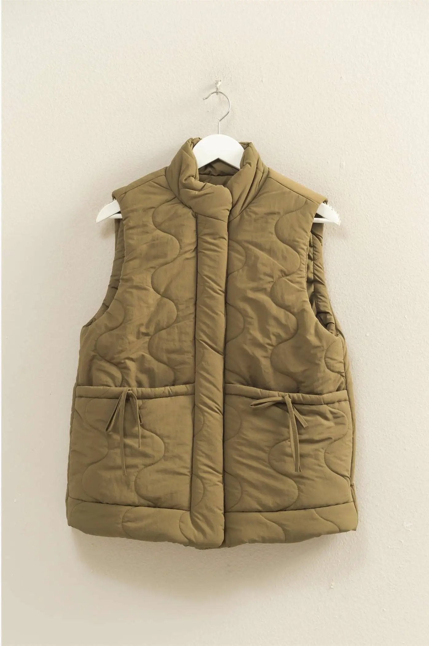 HYFVE HYFVE - Olive Wave Quilted Ribbon Tie Detailed Puffer Vest - Vests