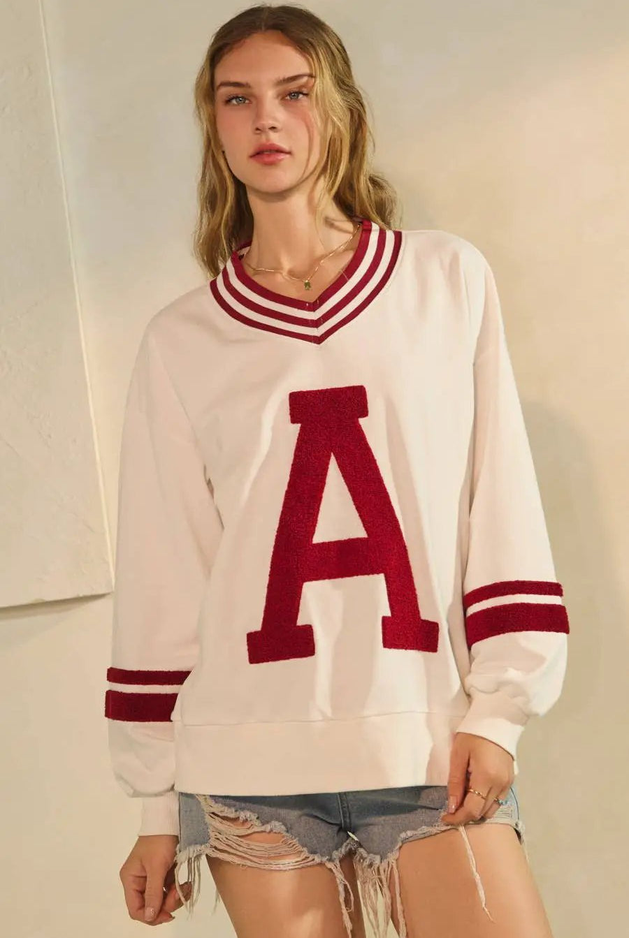 Oddi Oddi - Varsity-Inspired Pullover: White Red Combo - Sweatshirts
