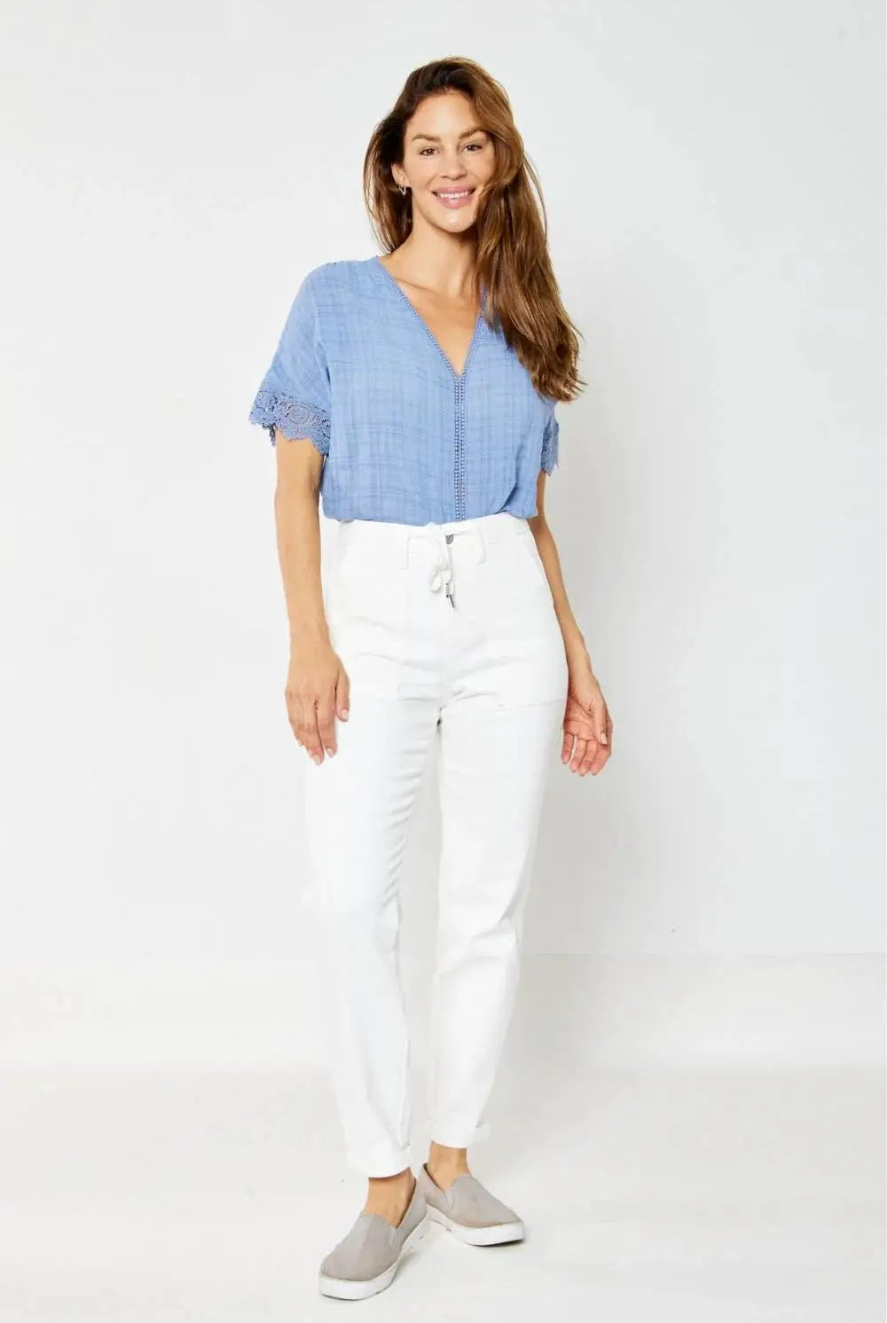 Judy Blue The High Waist White Cuffed Jogger Denim Jeans: REG & CURVY - Jeans judy blue utility jogger jeans