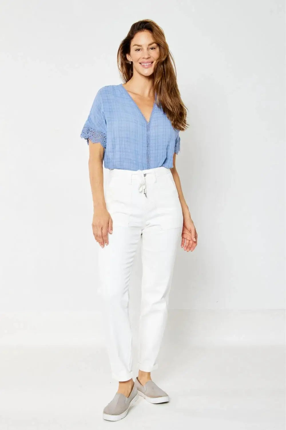 Judy Blue The High Waist White Cuffed Jogger Denim Jeans: REG & CURVY - Jeans judy blue utility jogger jeans