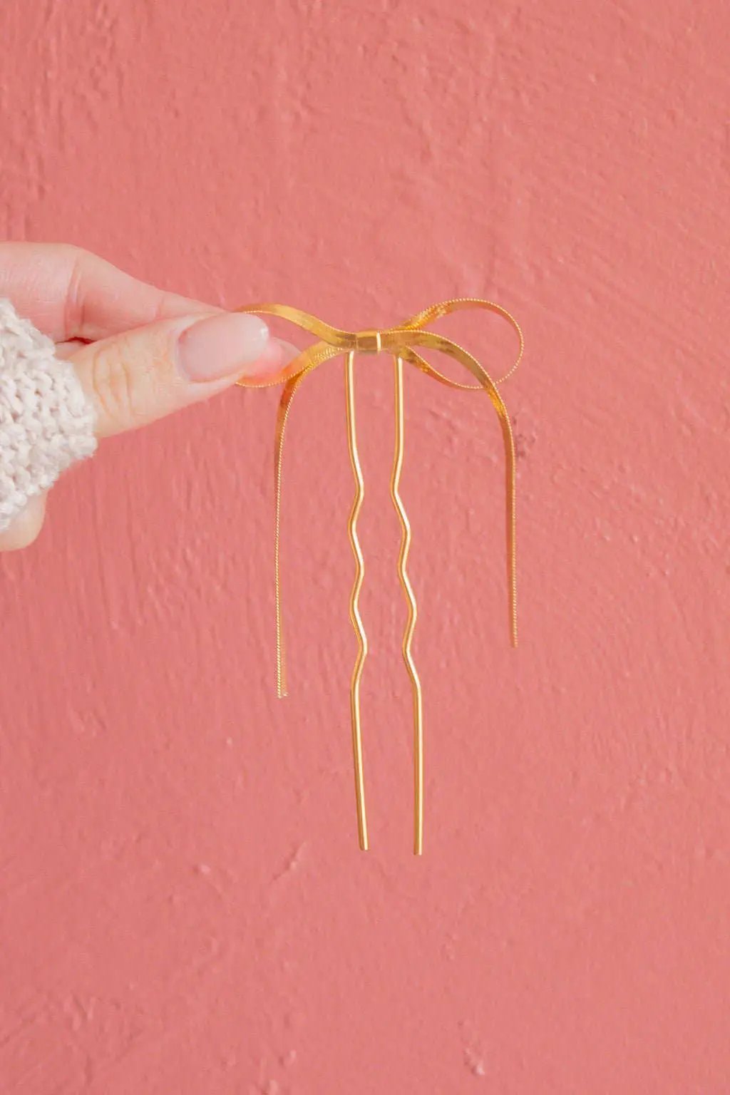 Shop ANDi The Avery Bow Hair Pin - Hair Pins, Claws & Clips