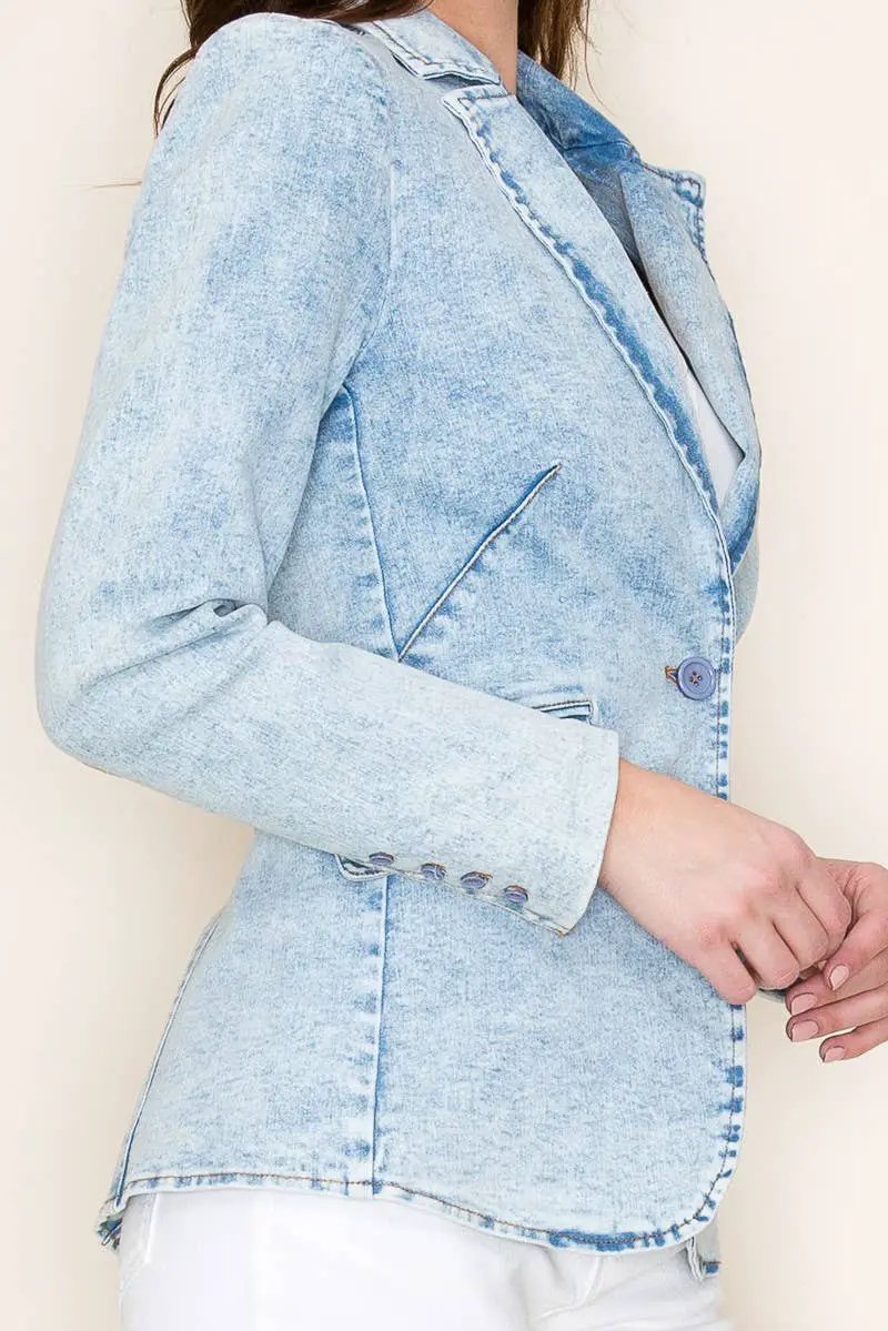 WISTERIA LANE Wisteria Lane - The Uptown Denim Blazer - Coats & Jackets