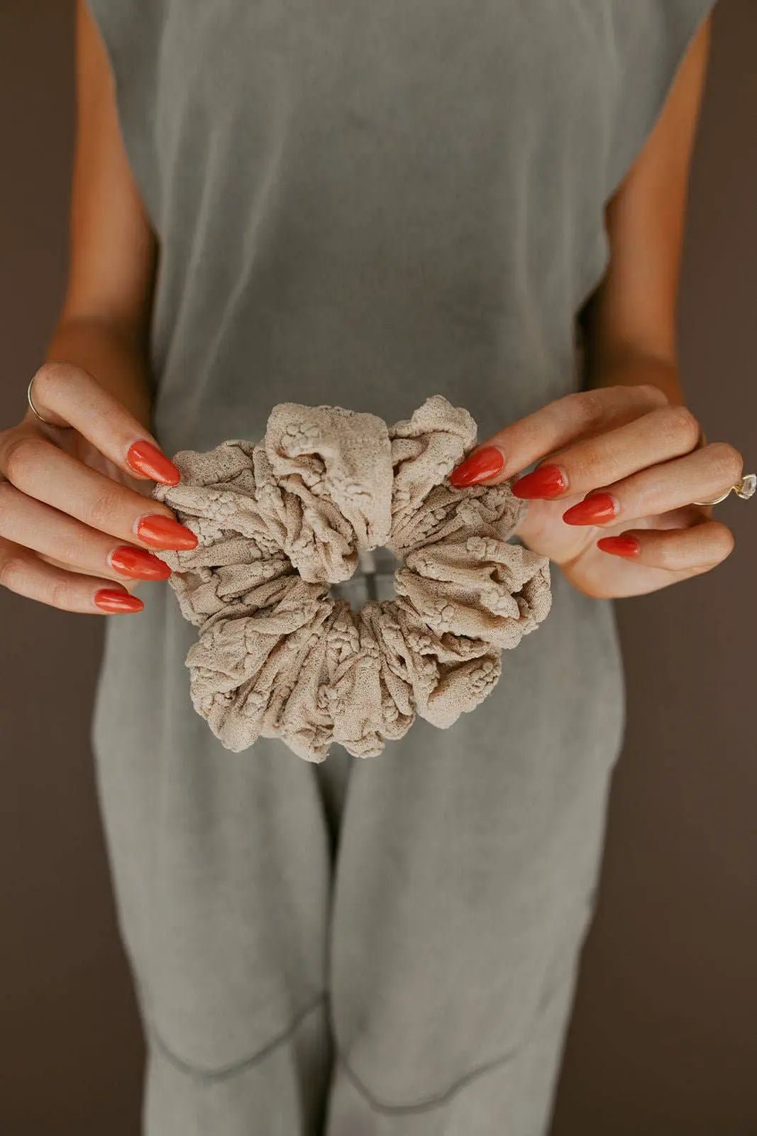Shop ANDi The Tessa Jumbo Scrunchie - Ponytail Holders