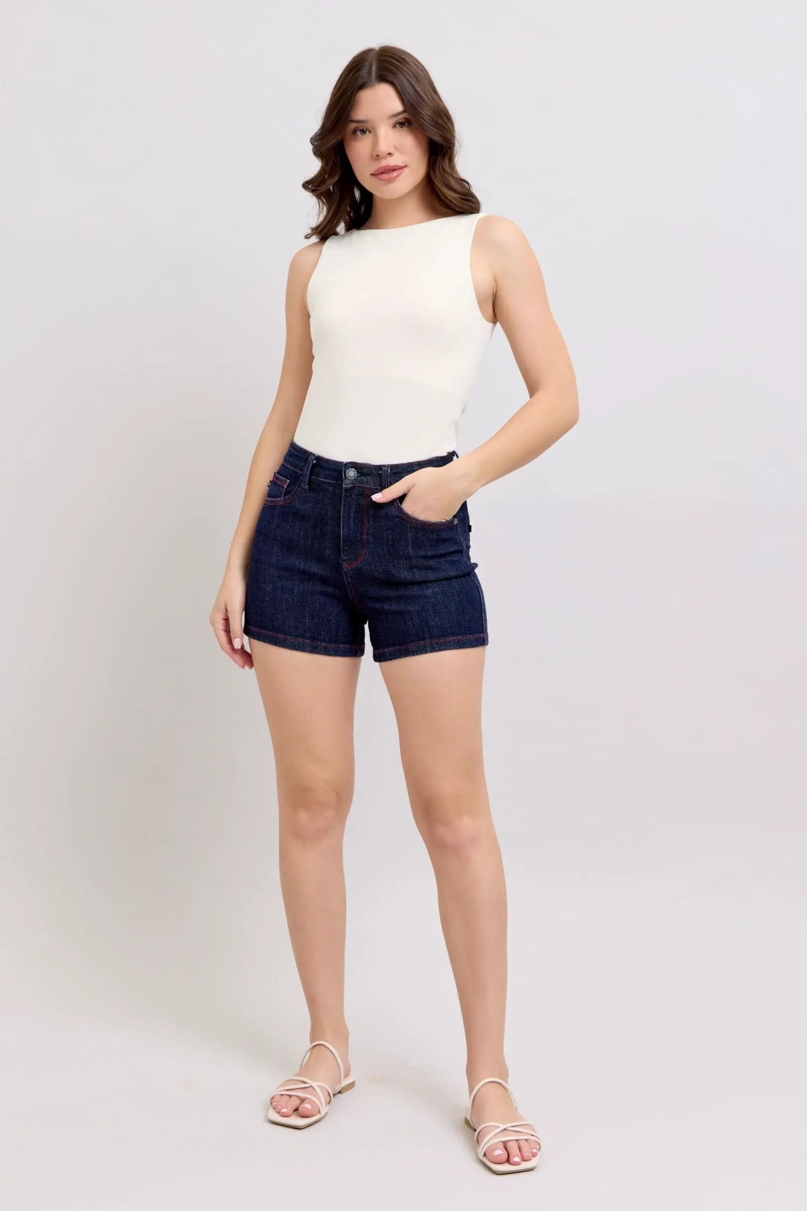 Judy Blue Judy Blue High Waisted Heart Shaped Pockets with Red Contrast Thread Shorts - Shorts Judy Blue High Waisted Heart Shaped Pockets with Red Contrast Thread Shorts