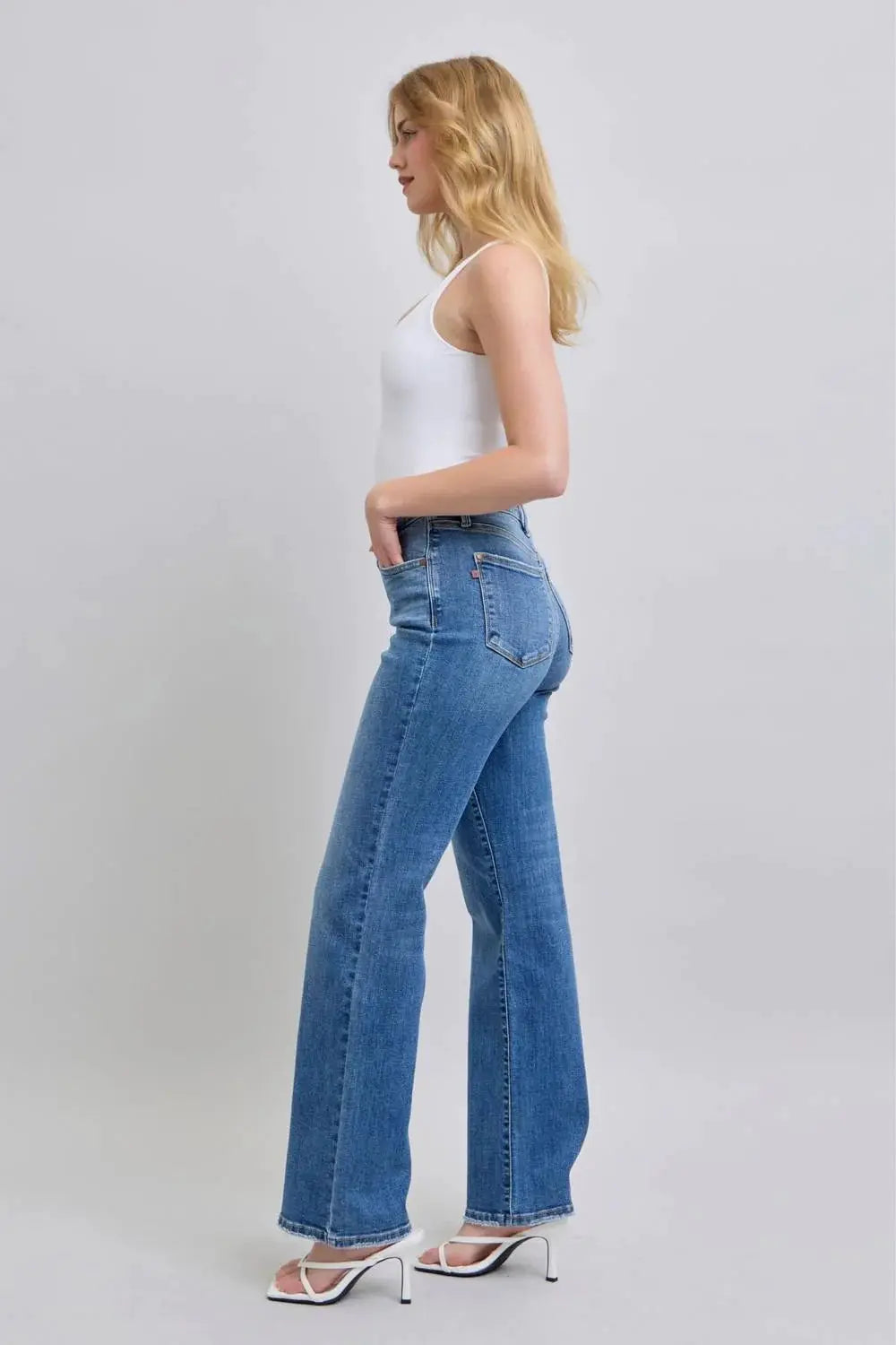 Judy Blue Judy Blue High Waisted V Front Vintage Wash 90's Straight Leg Denim Jeans - Jeans Judy Blue High Waisted V Front Vintage Wash 90's Straight Leg Denim Jeans